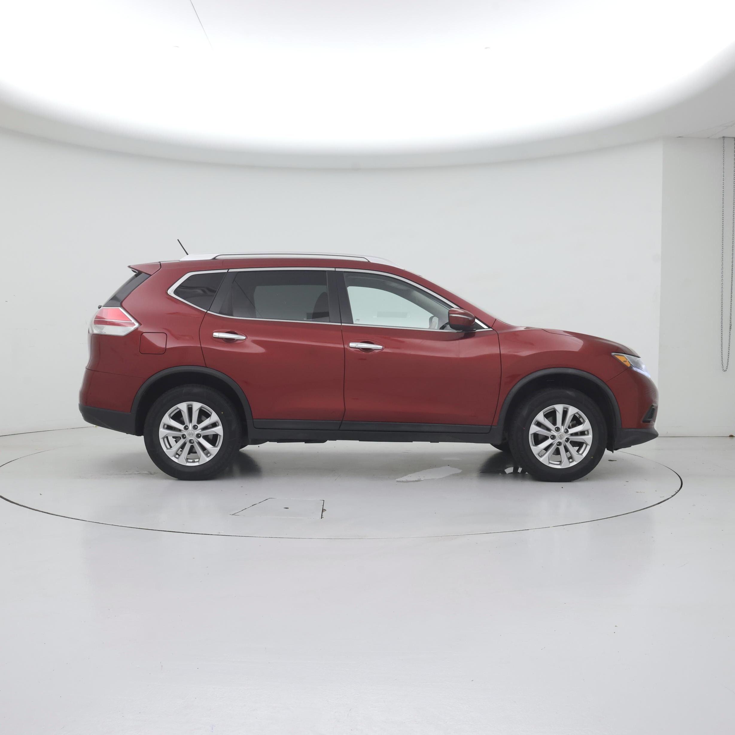 Thumbnail: 2015 Nissan Rogue - 7