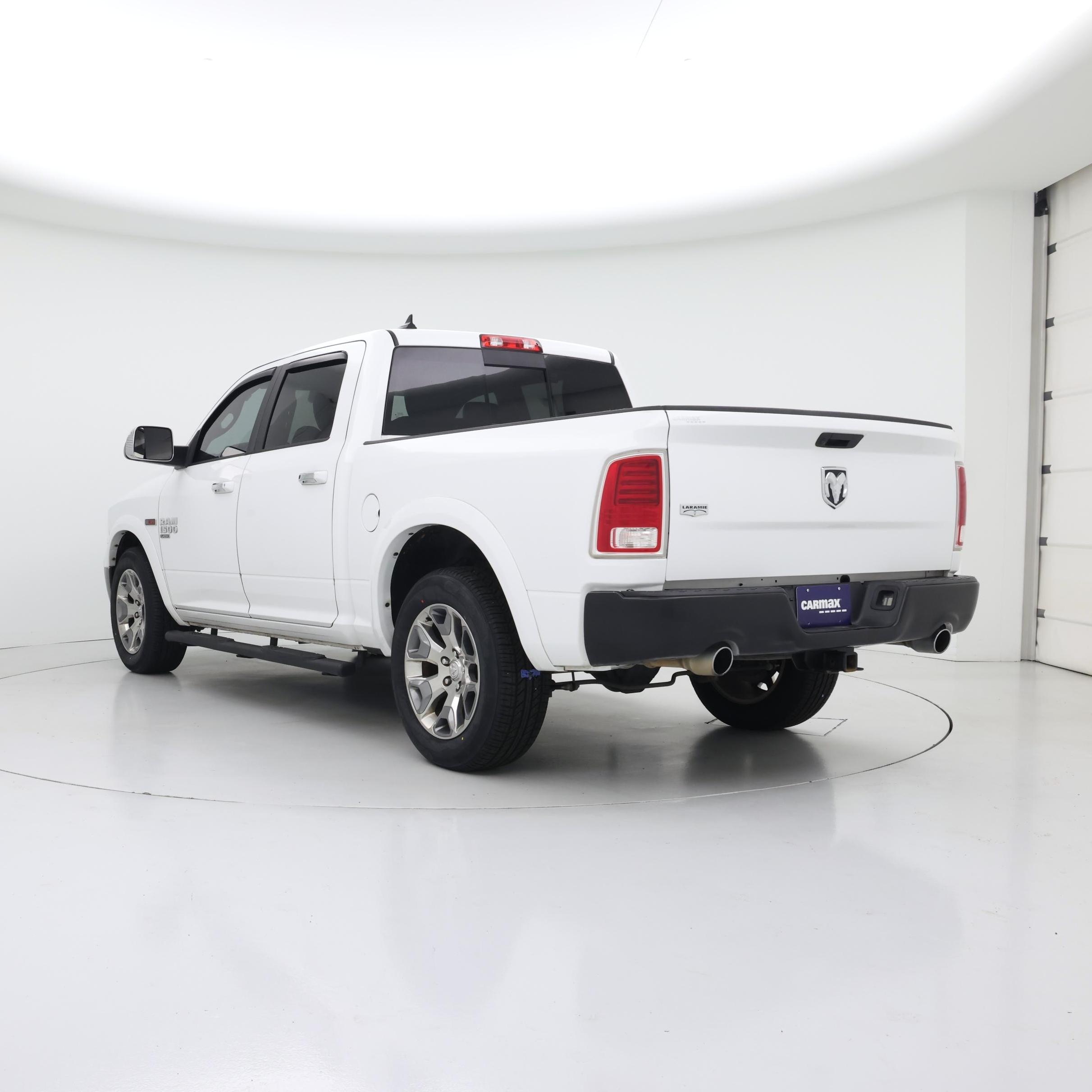 Thumbnail: 2019 RAM 1500 Classic - 2