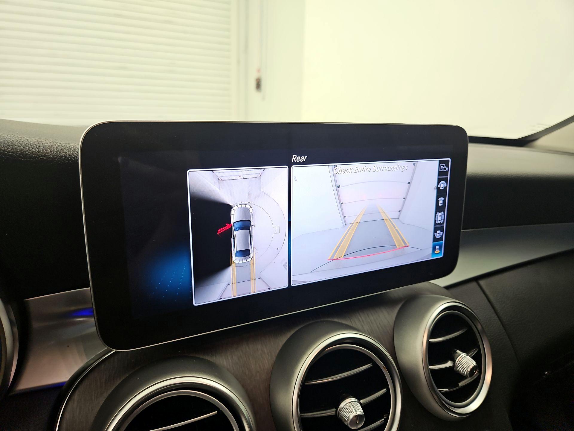 Thumbnail: 2021 Mercedes-Benz C-Class - 14