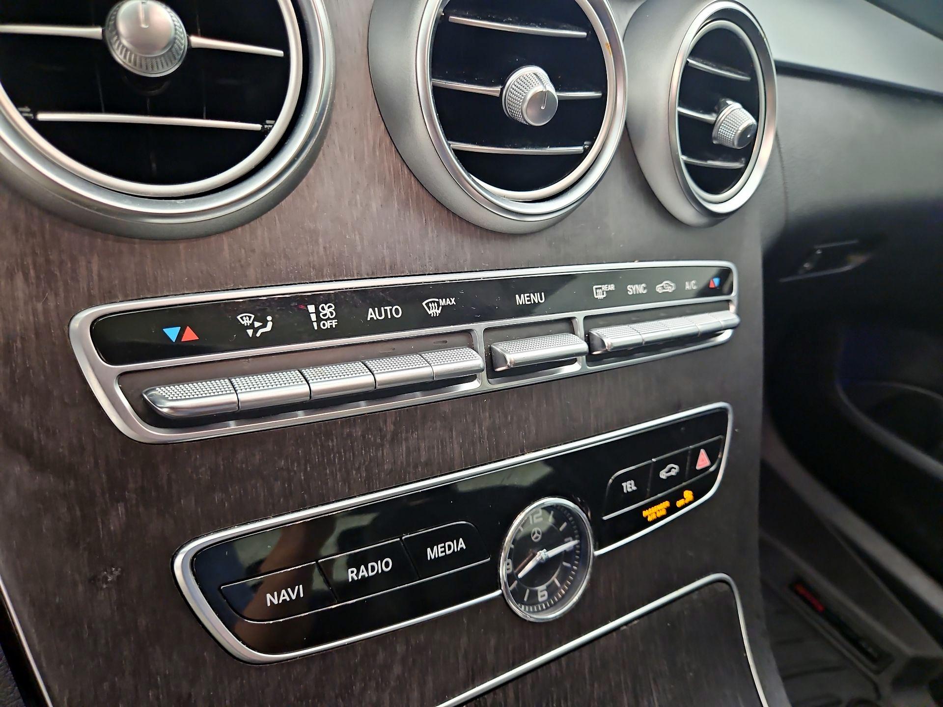 Thumbnail: 2021 Mercedes-Benz C-Class - 16