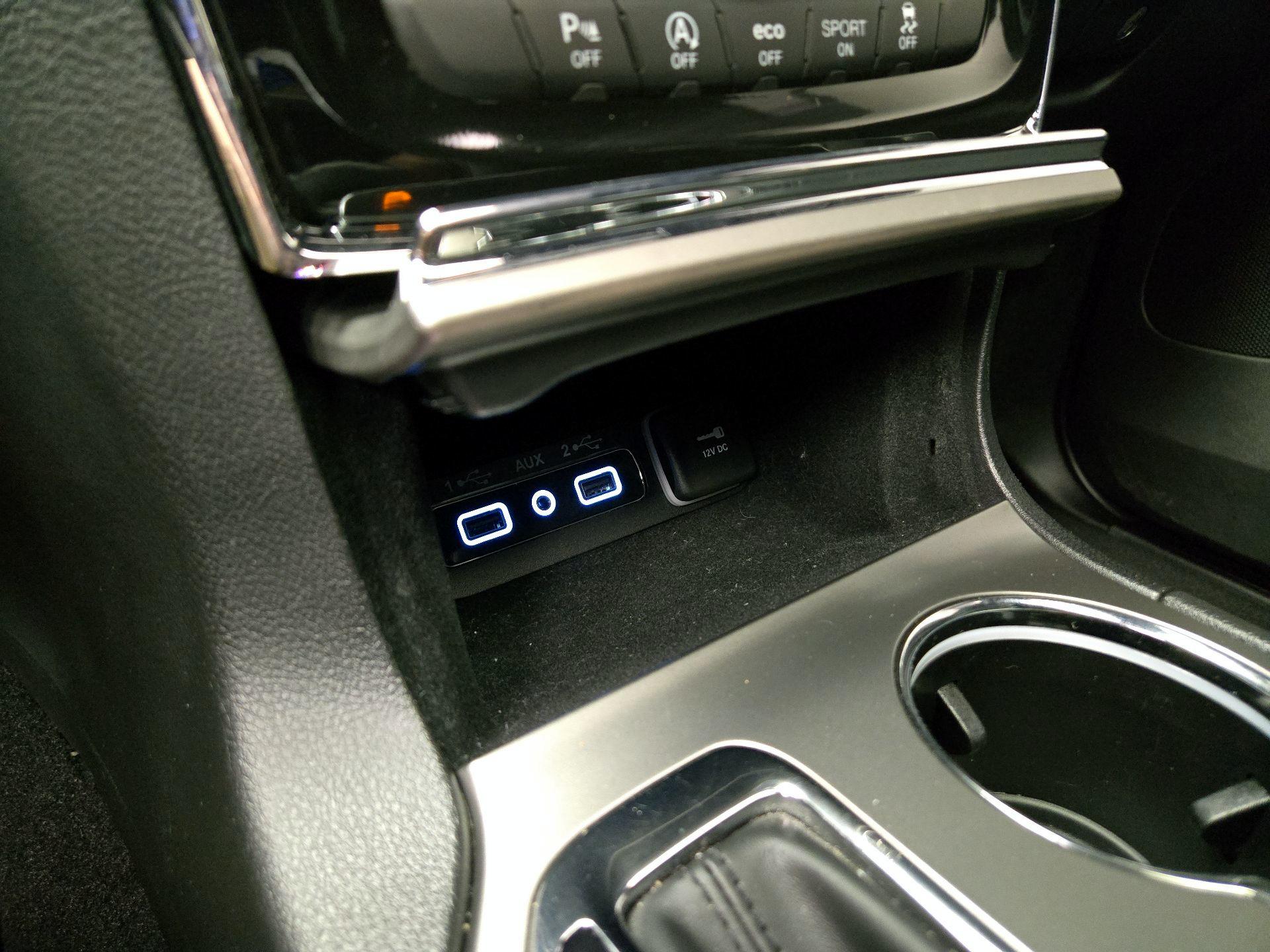 Thumbnail: 2021 Jeep Grand Cherokee - 19