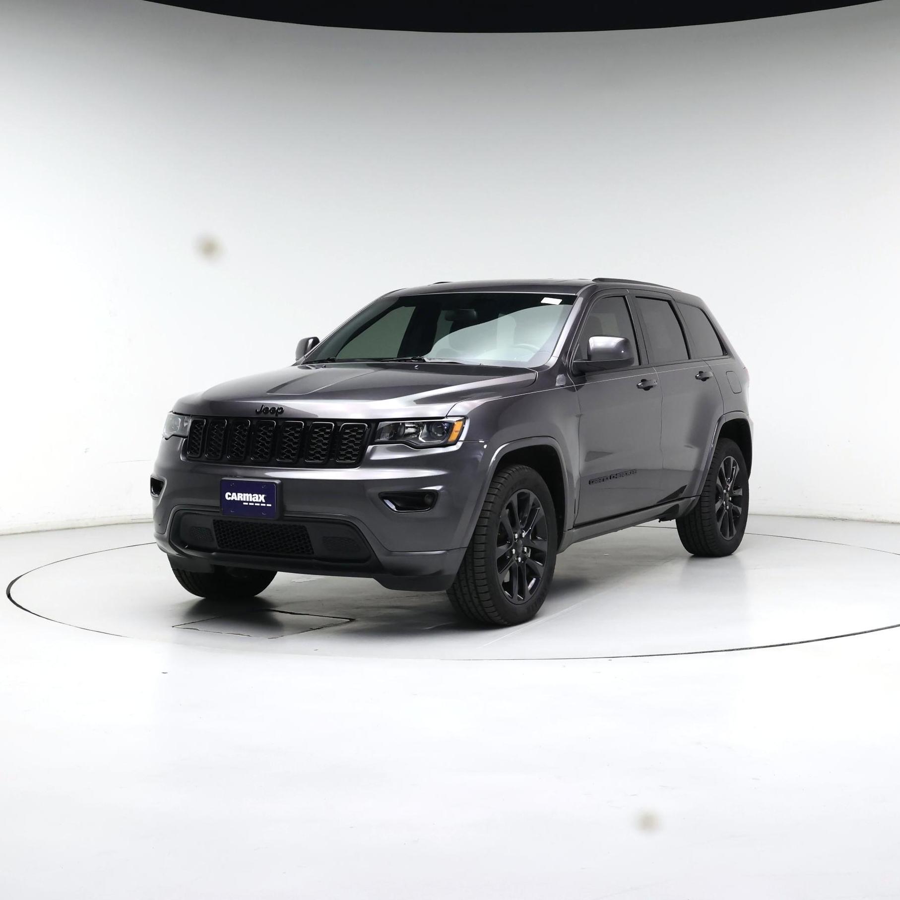 Thumbnail: 2021 Jeep Grand Cherokee - 4