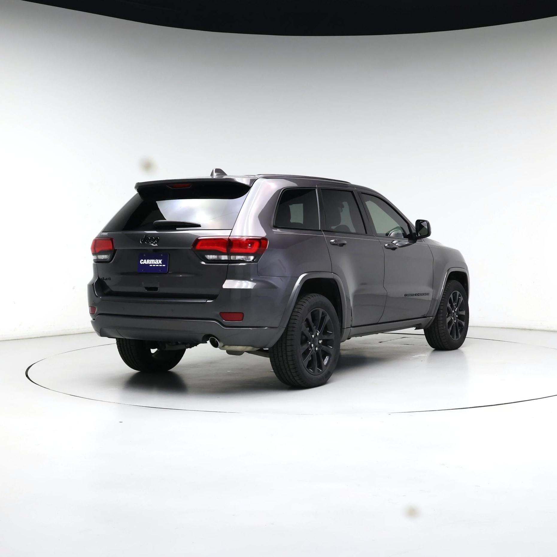 Thumbnail: 2021 Jeep Grand Cherokee - 8