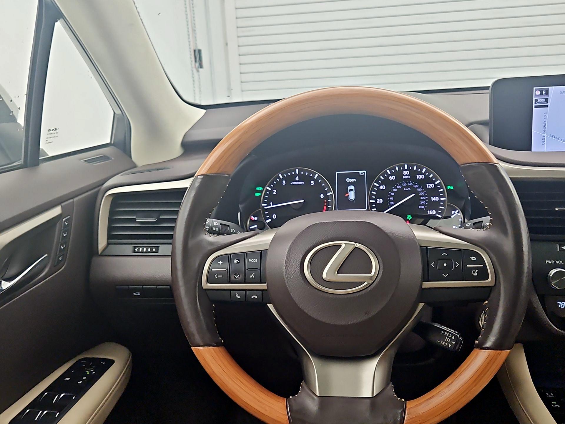 Thumbnail: 2016 Lexus RX - 10