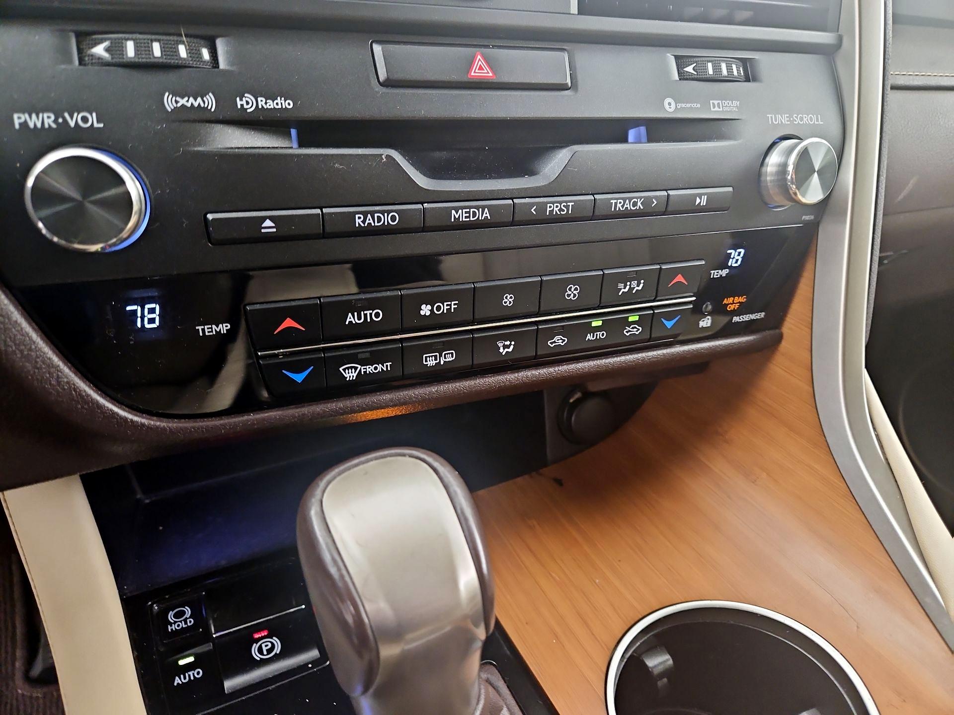 Thumbnail: 2016 Lexus RX - 17