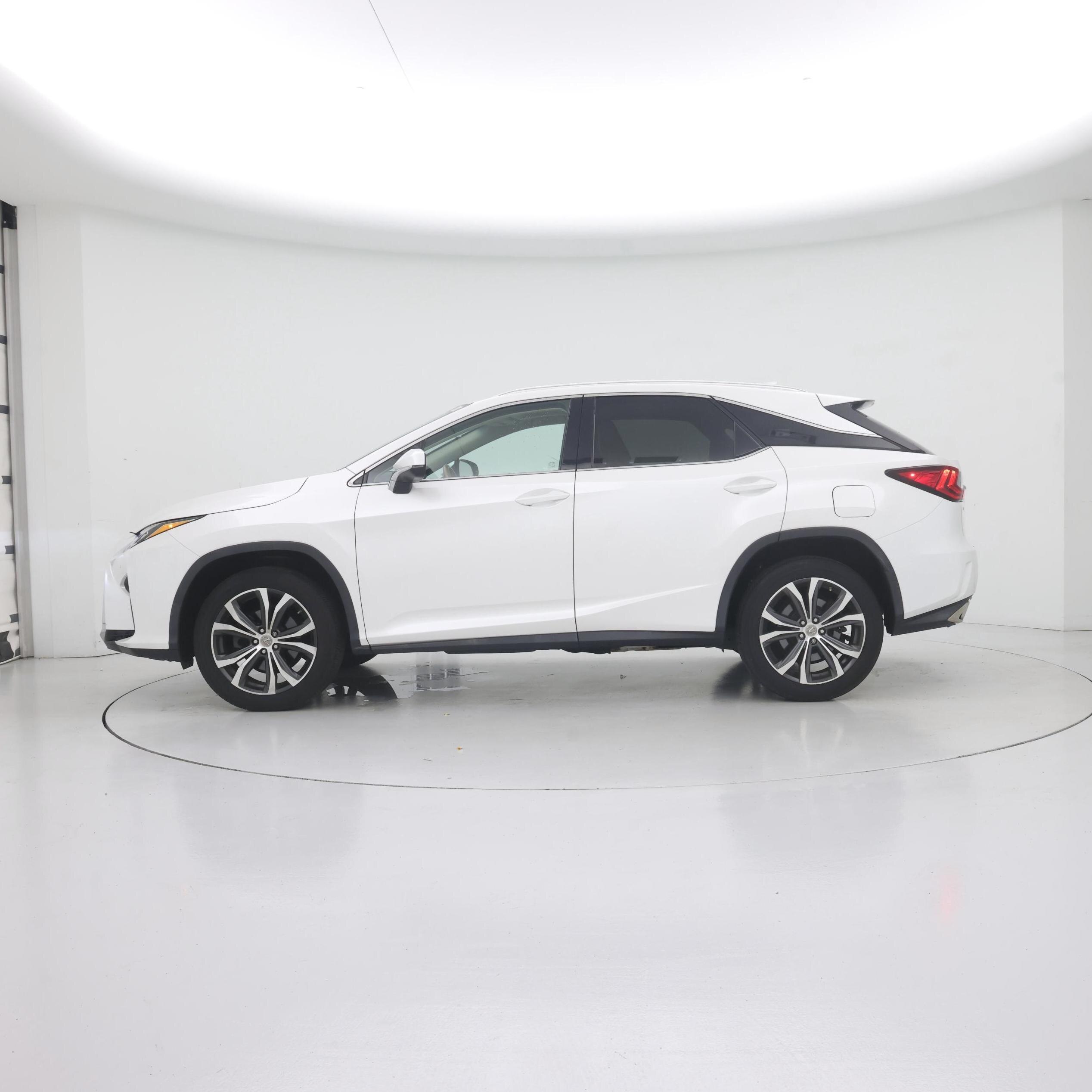 Thumbnail: 2016 Lexus RX - 3