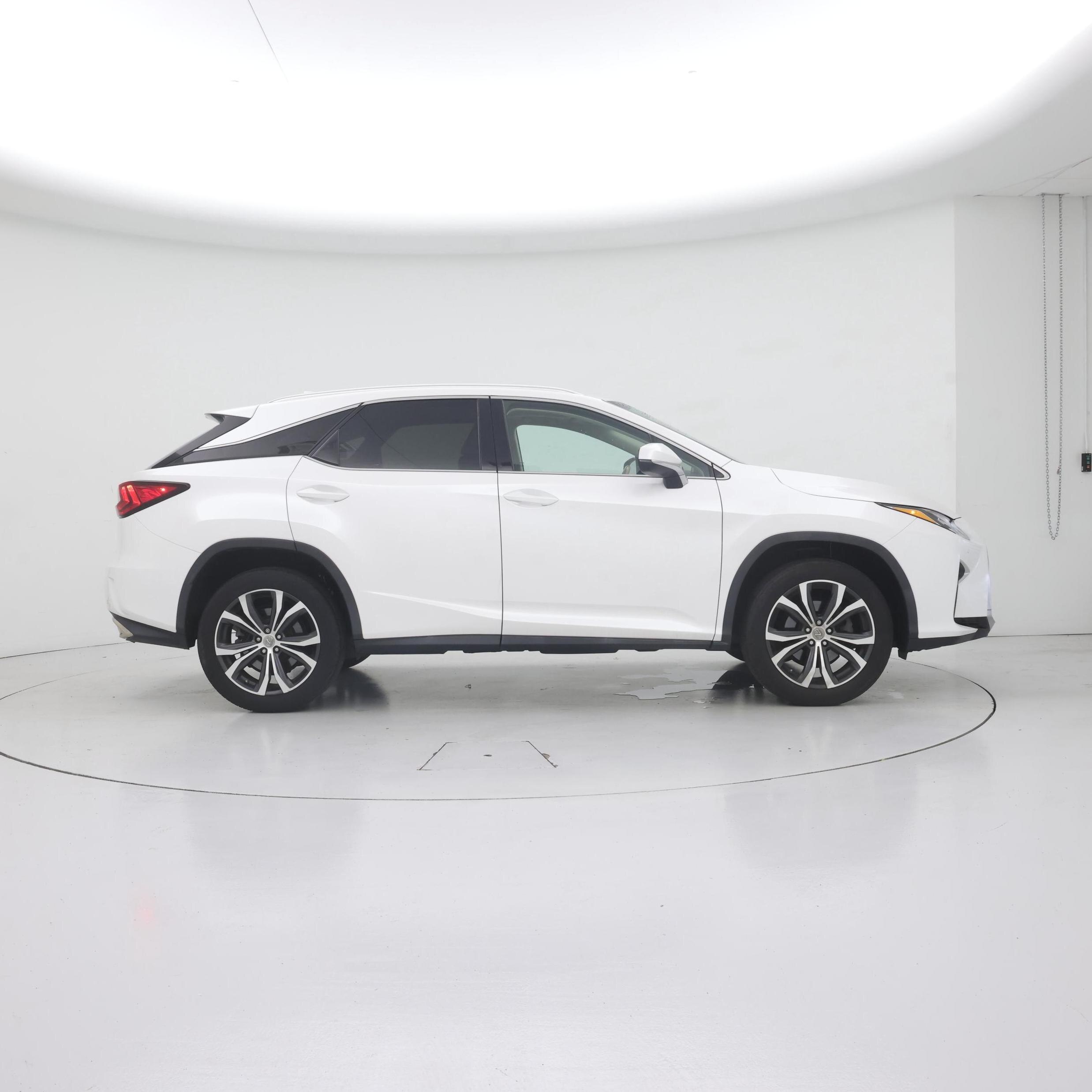 Thumbnail: 2016 Lexus RX - 7