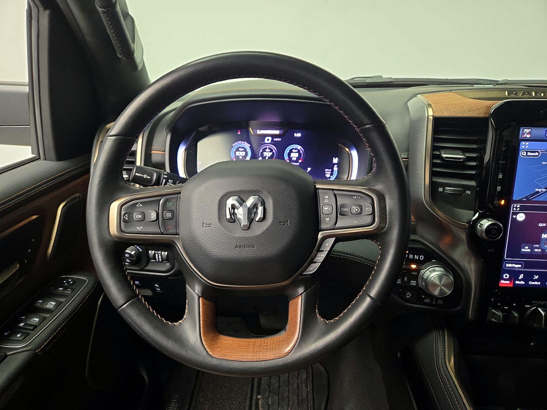 Thumbnail: 2023 RAM 1500 - 10