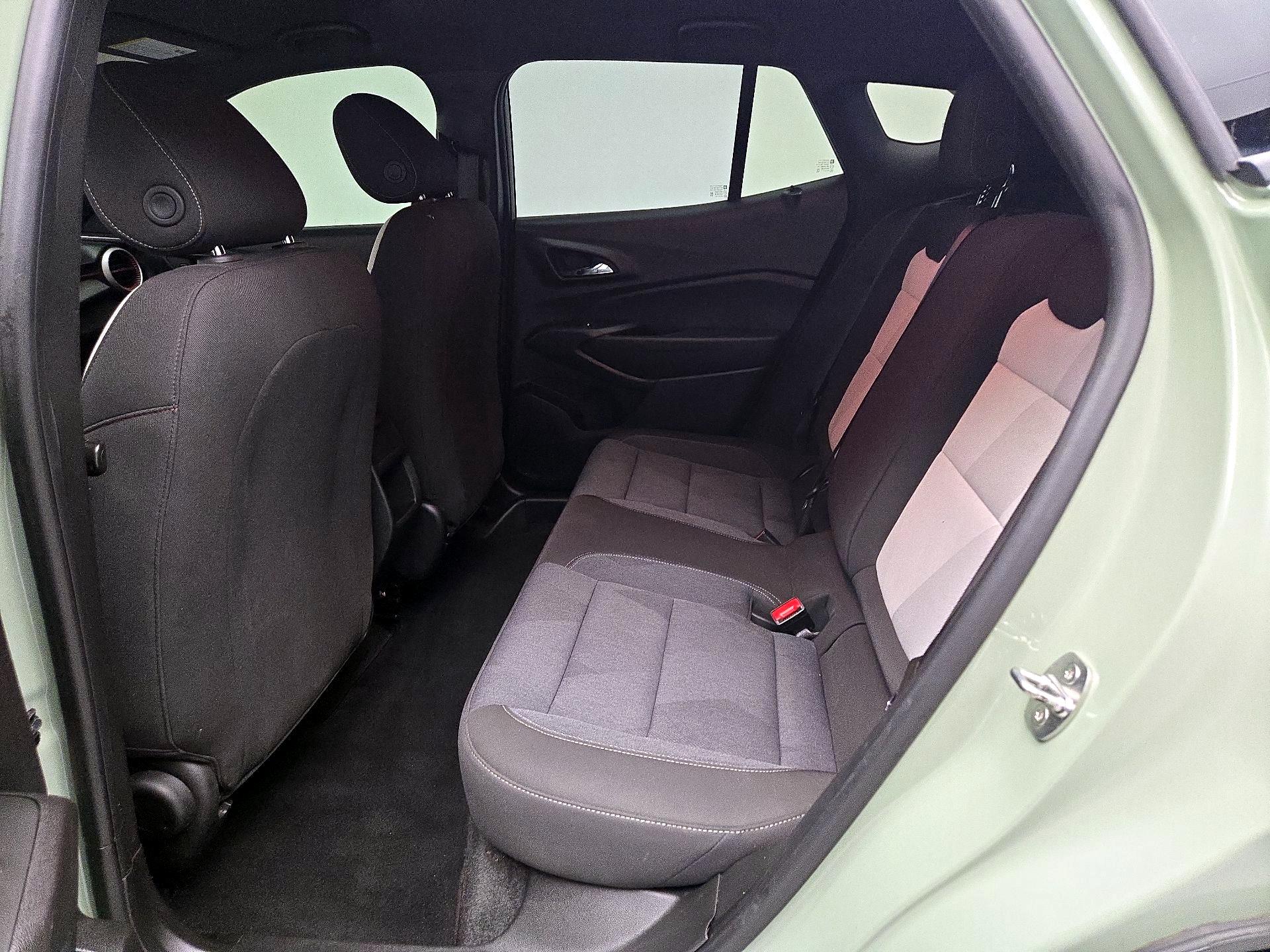 Thumbnail: 2024 Chevrolet Trax - 19