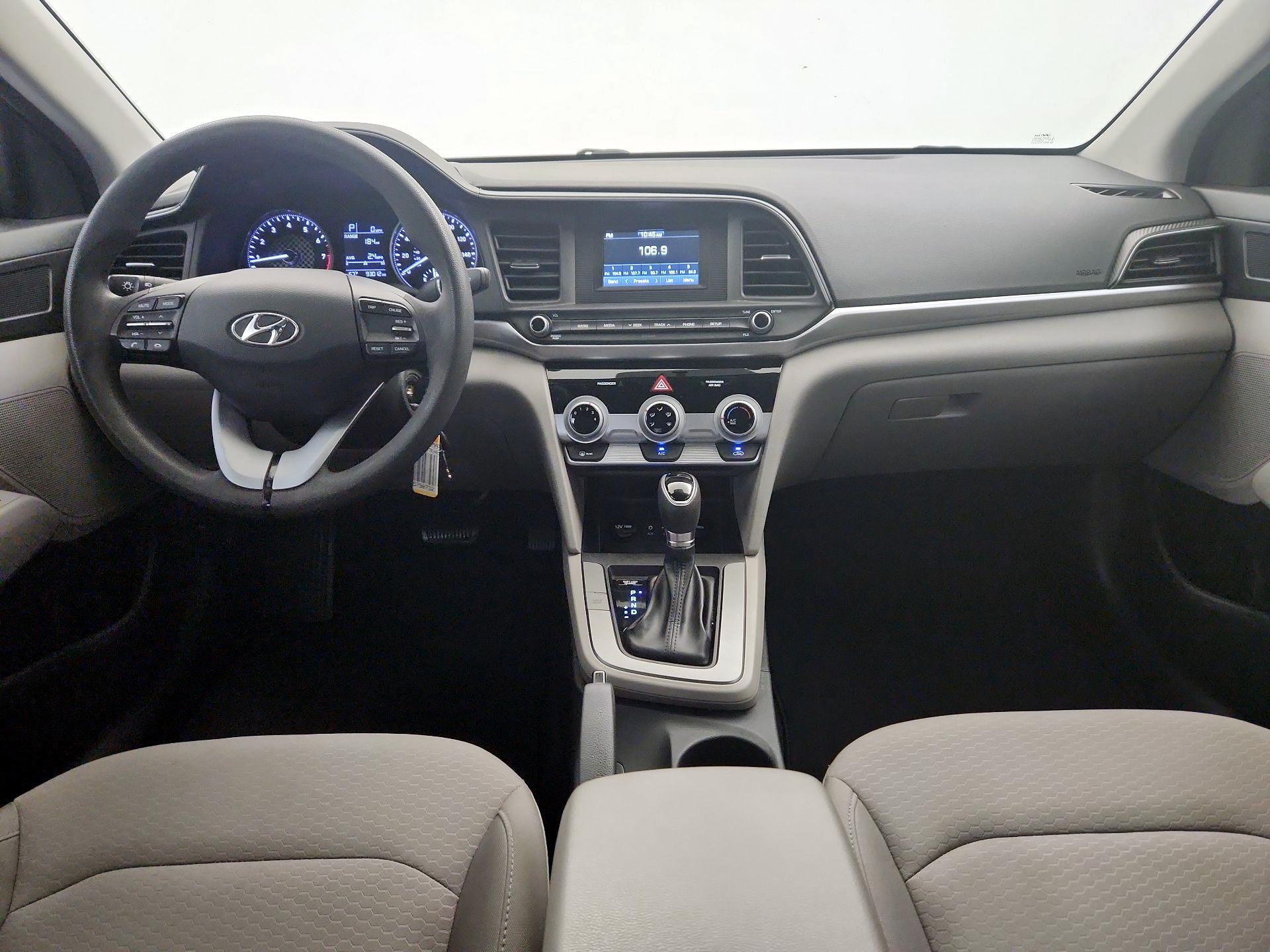 Thumbnail: 2019 Hyundai Elantra - 9