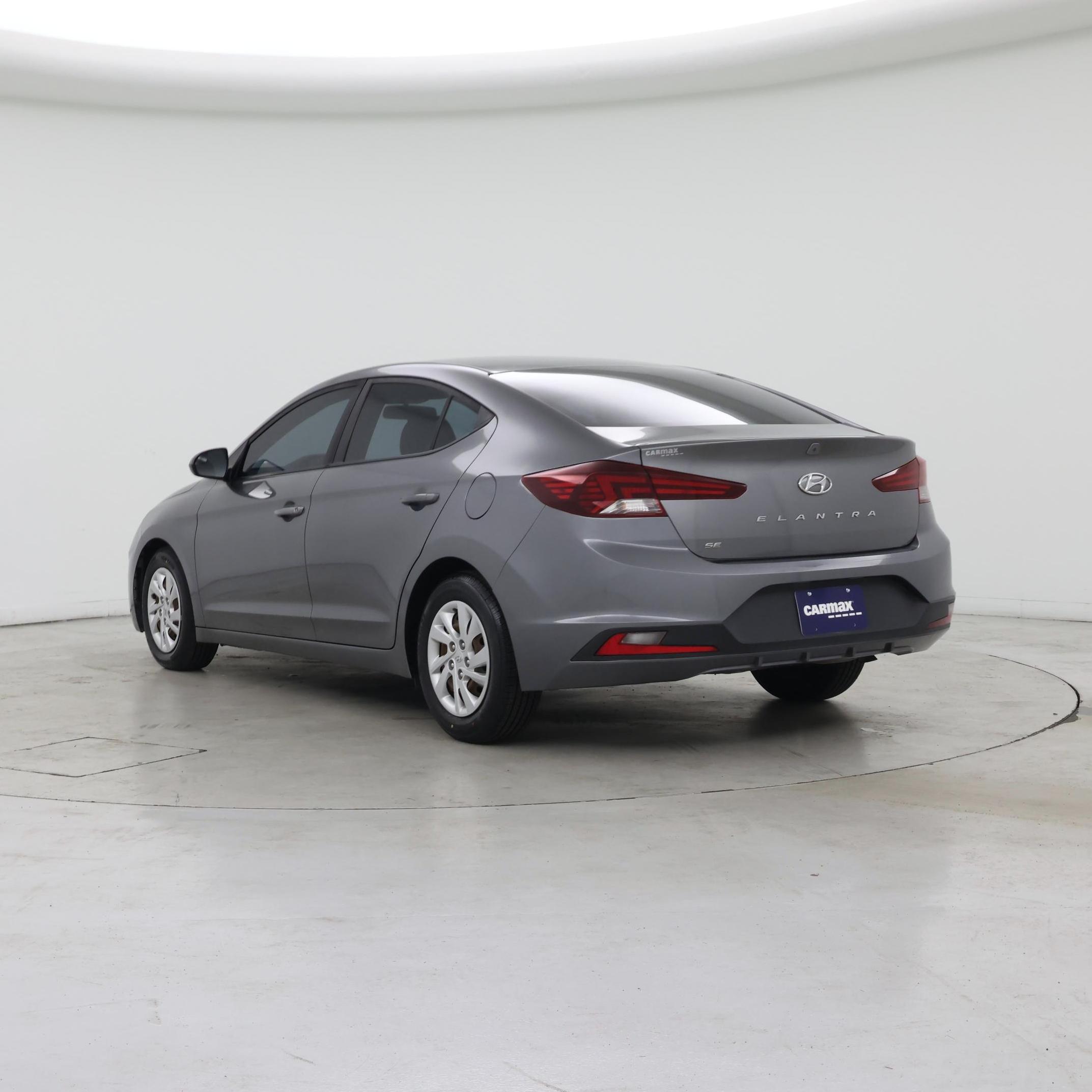 Thumbnail: 2019 Hyundai Elantra - 2