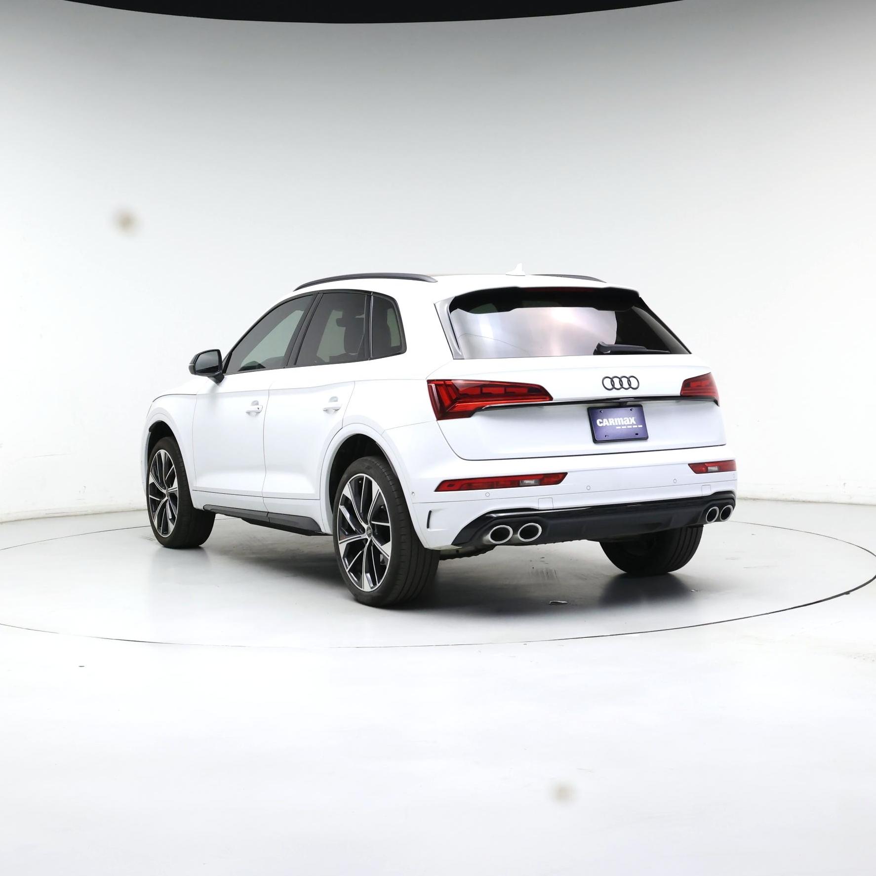 Thumbnail: 2021 Audi SQ5 - 2