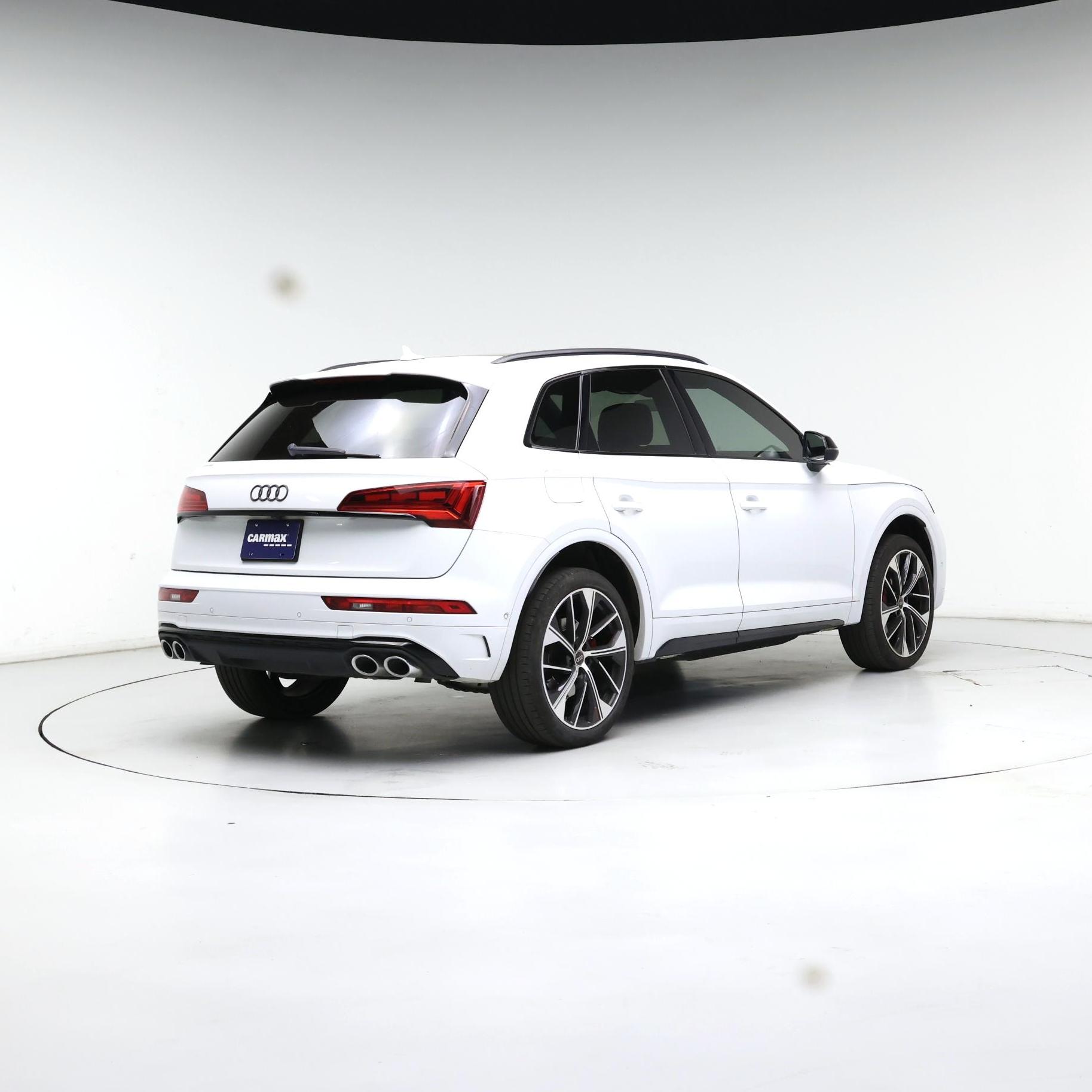 Thumbnail: 2021 Audi SQ5 - 8