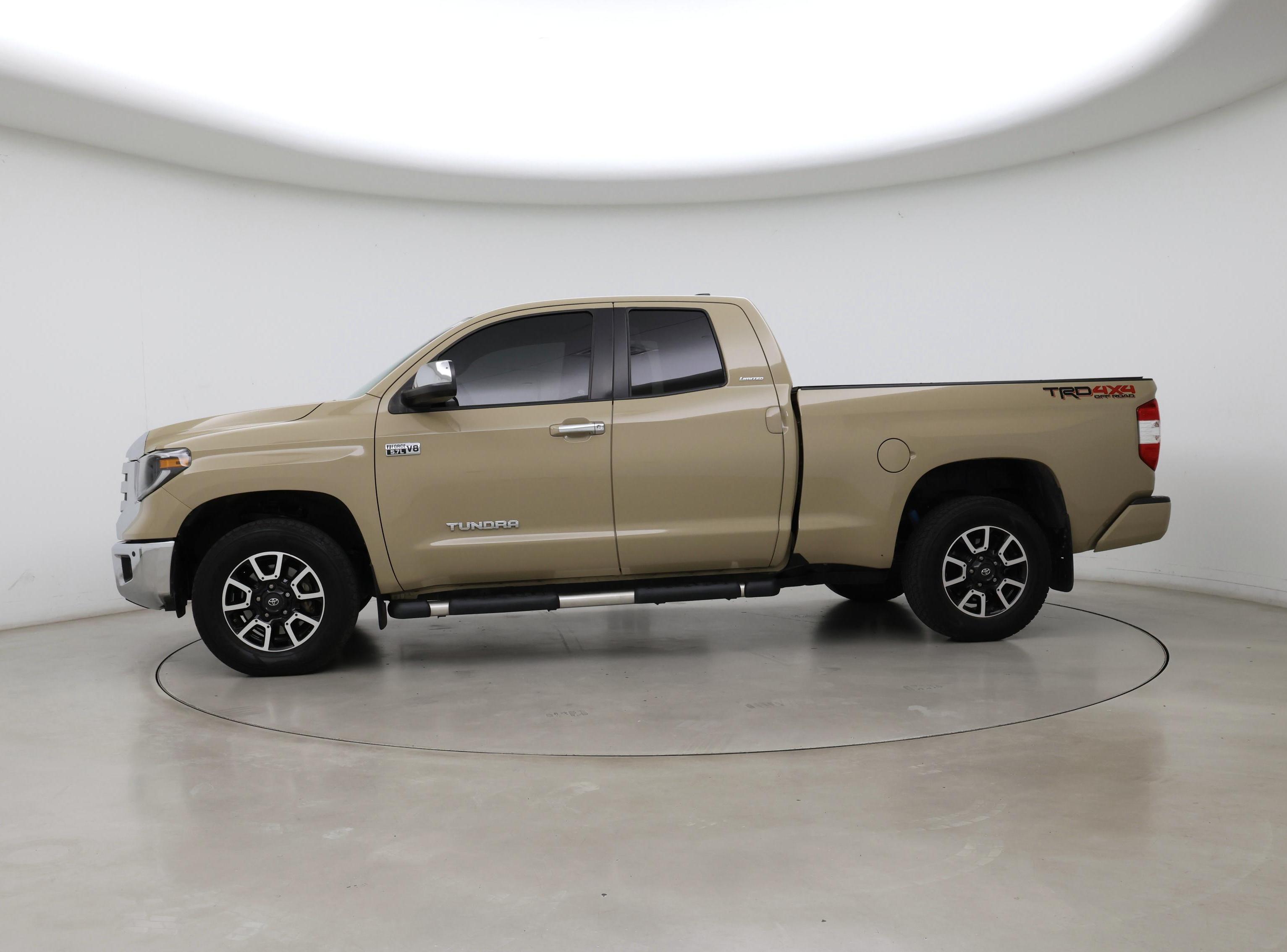 Thumbnail: 2020 Toyota Tundra - 3