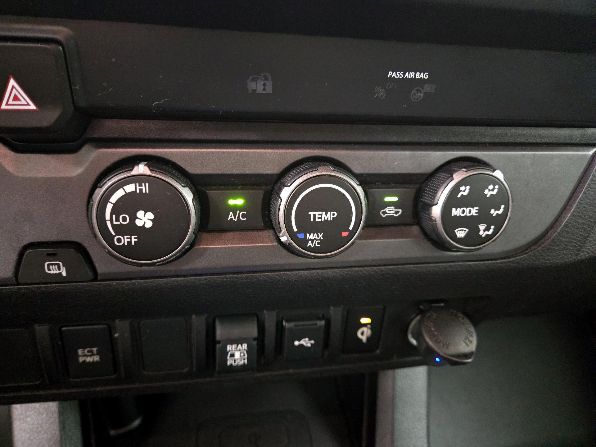 Thumbnail: 2020 Toyota Tacoma - 16