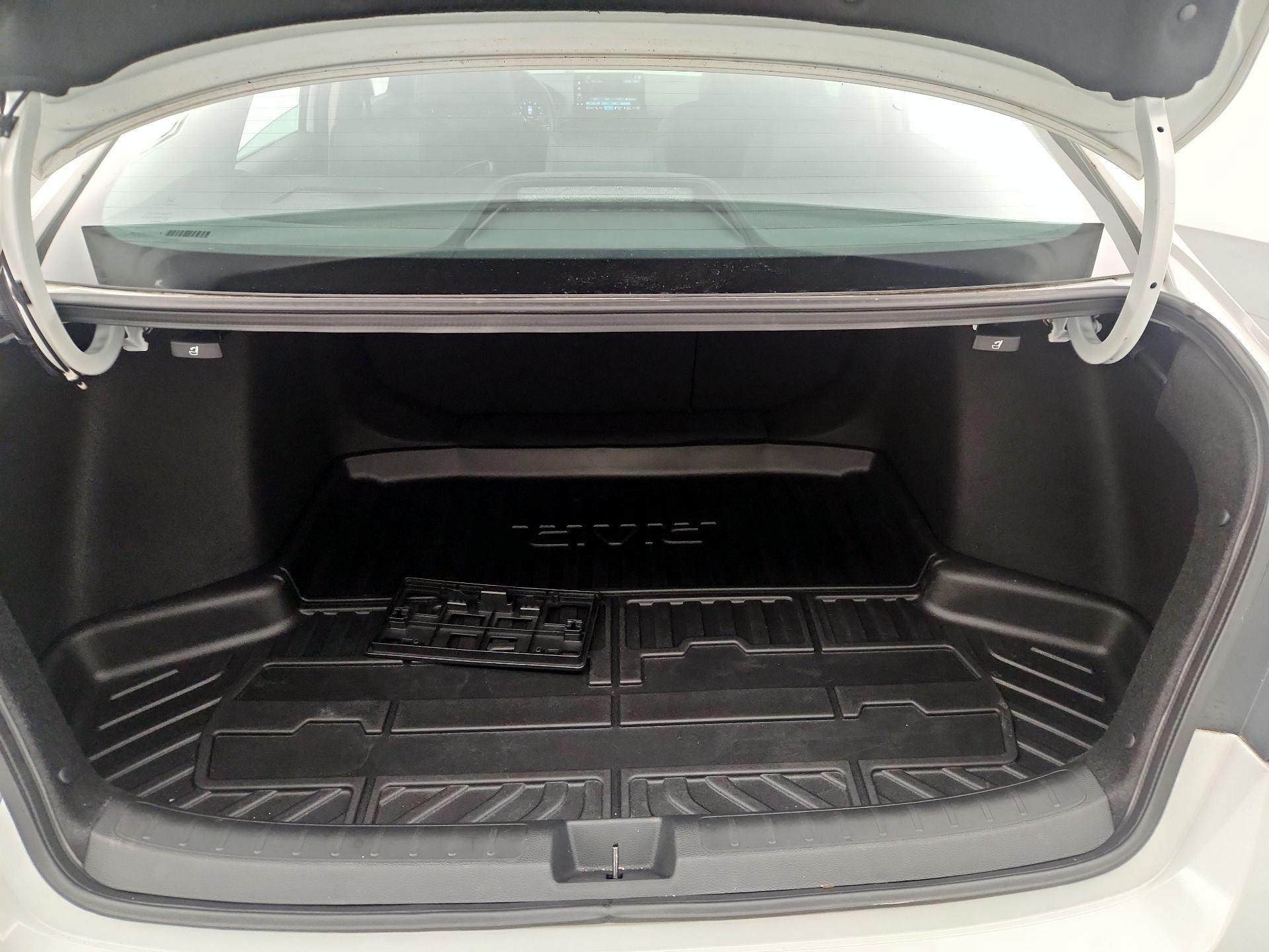 Thumbnail: 2024 Honda Civic - 19