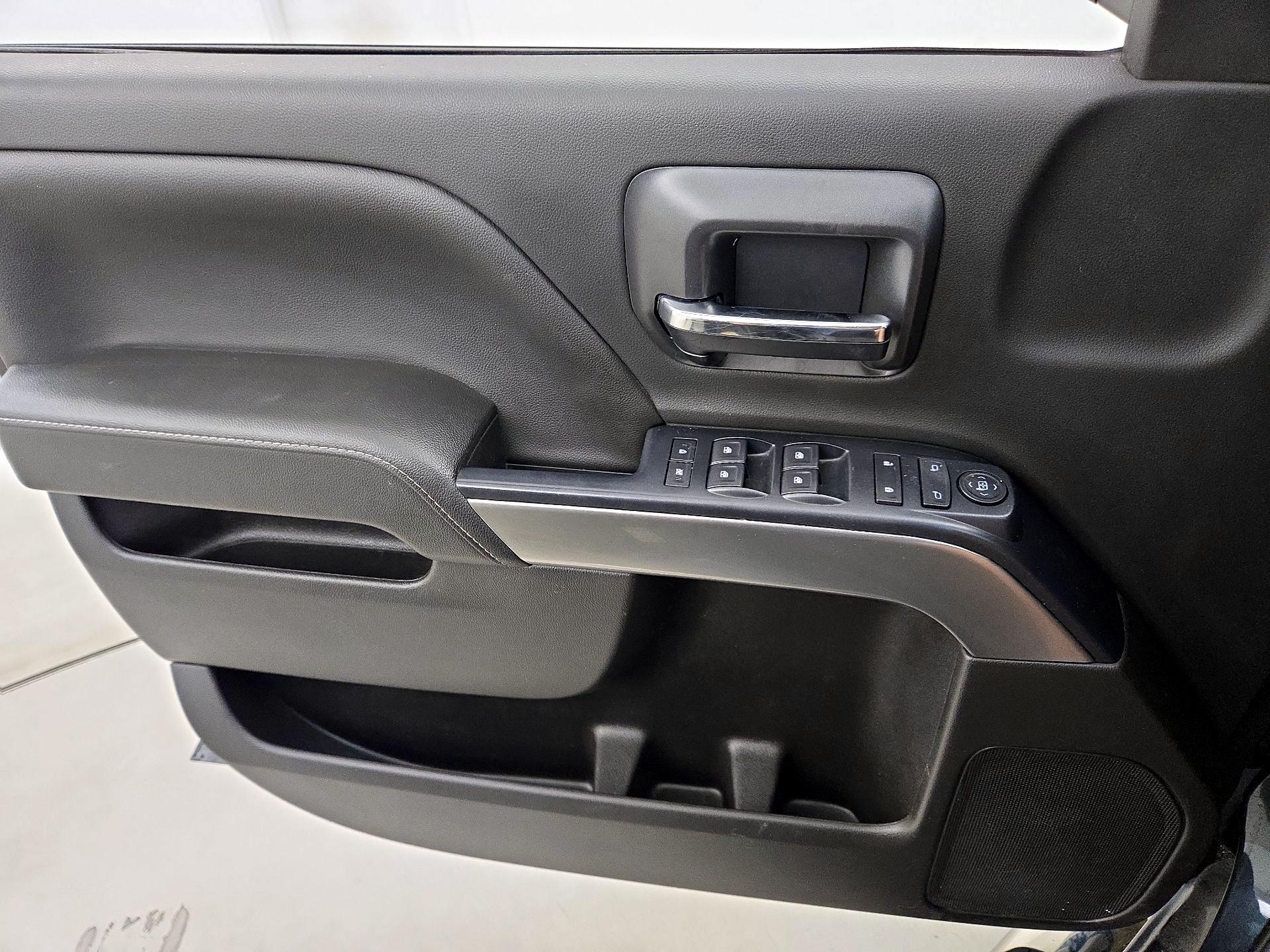 Thumbnail: 2019 Chevrolet Silverado 1500 - 12