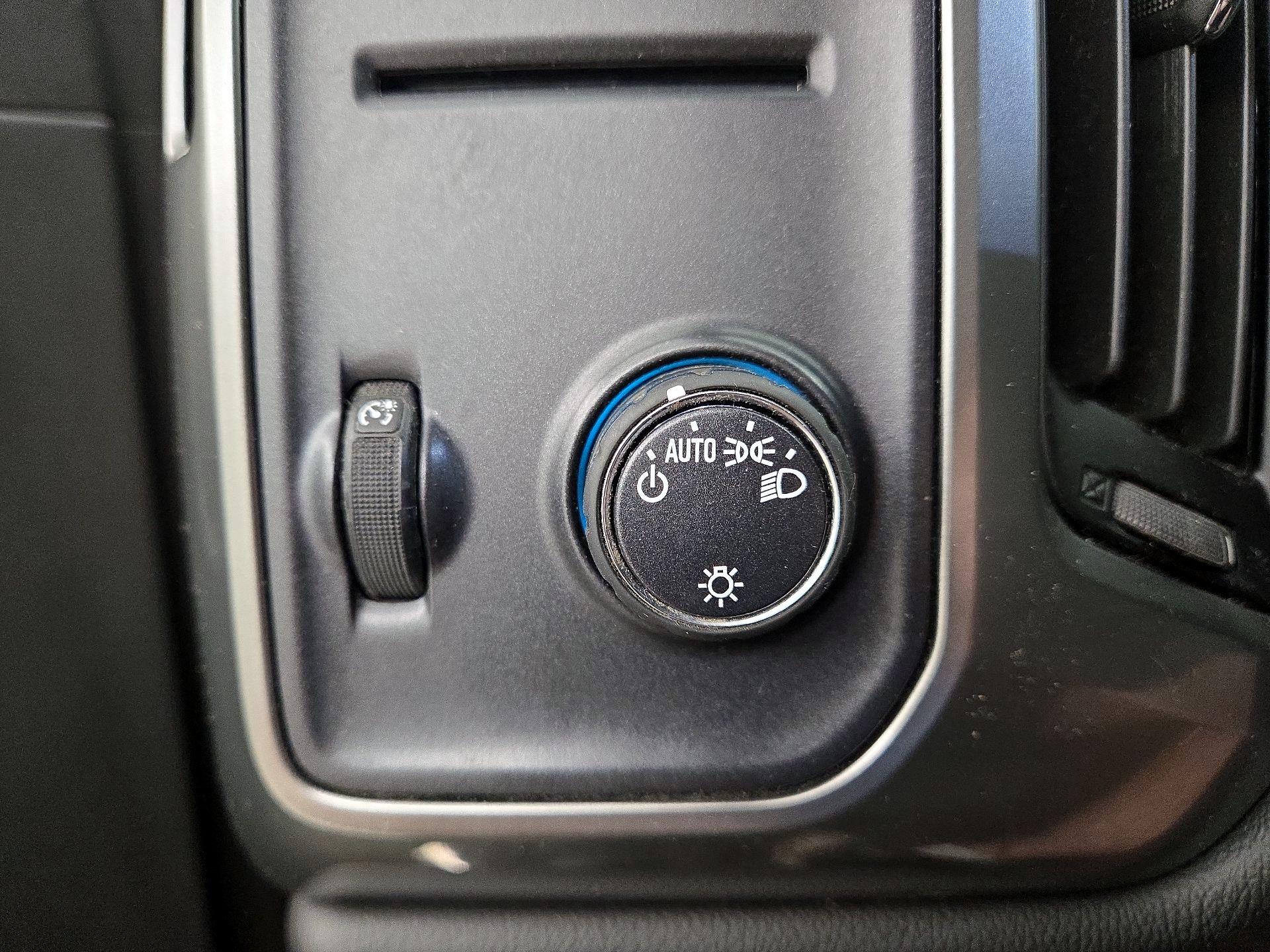 Thumbnail: 2019 Chevrolet Silverado 1500 - 13