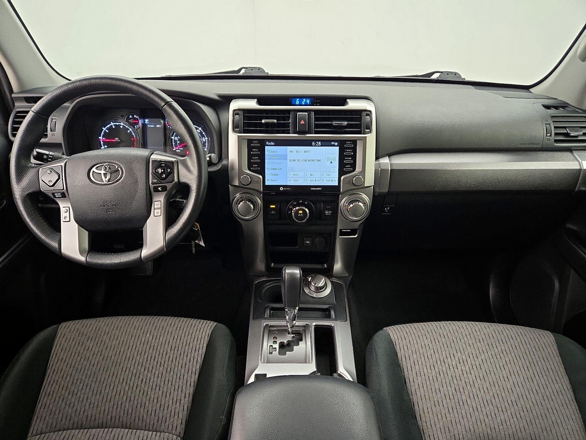 Thumbnail: 2020 Toyota 4Runner - 9