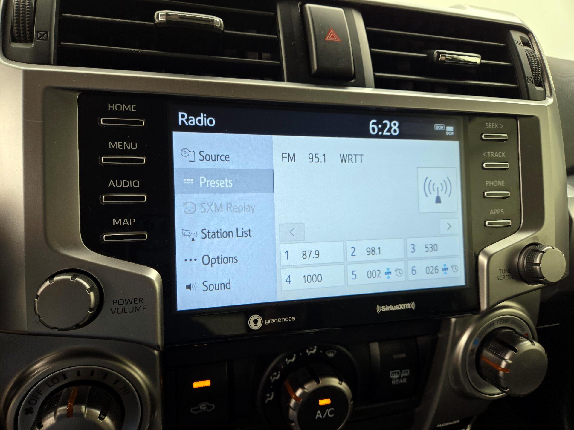 Thumbnail: 2020 Toyota 4Runner - 15