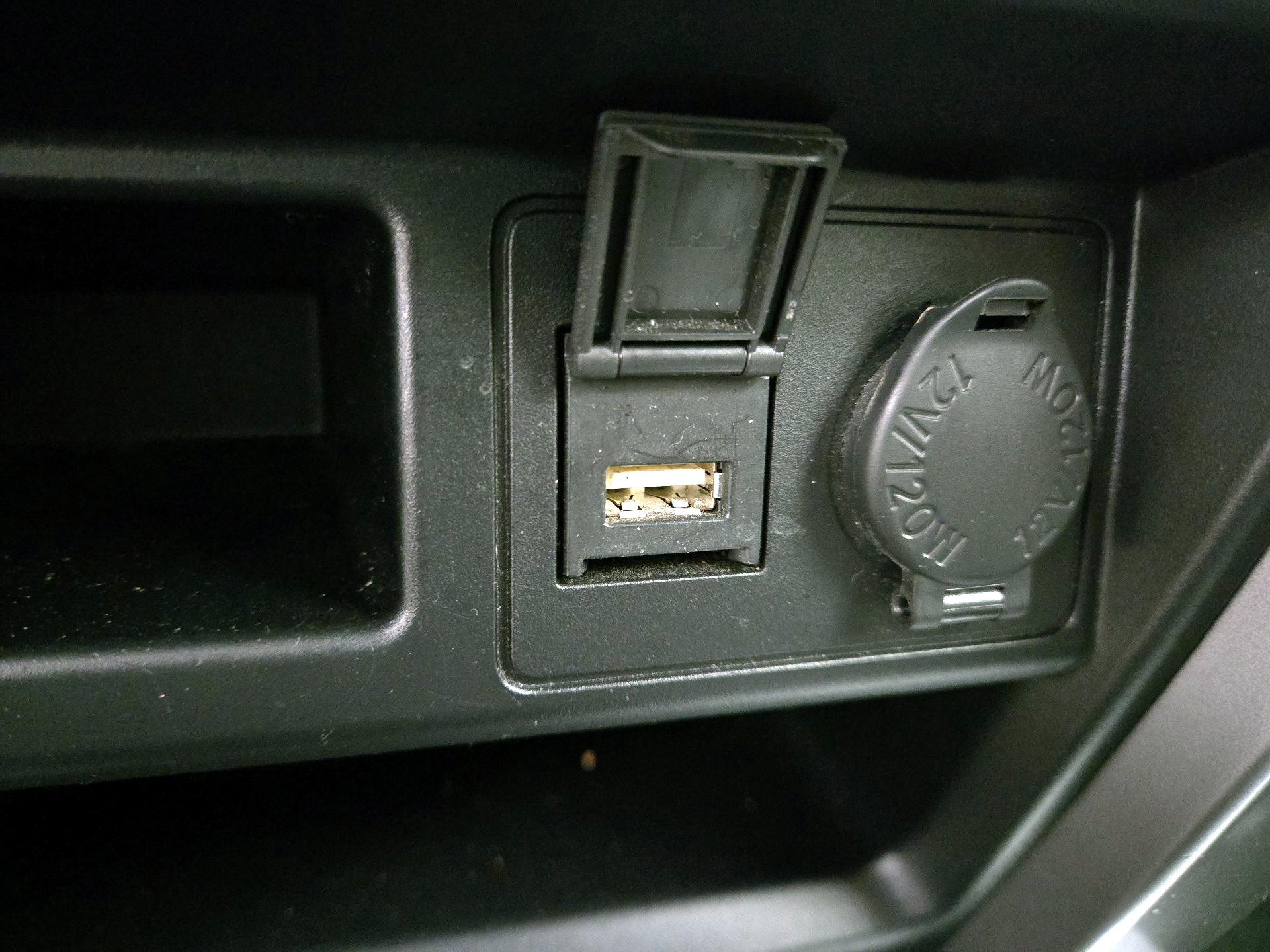 Thumbnail: 2020 Toyota 4Runner - 18