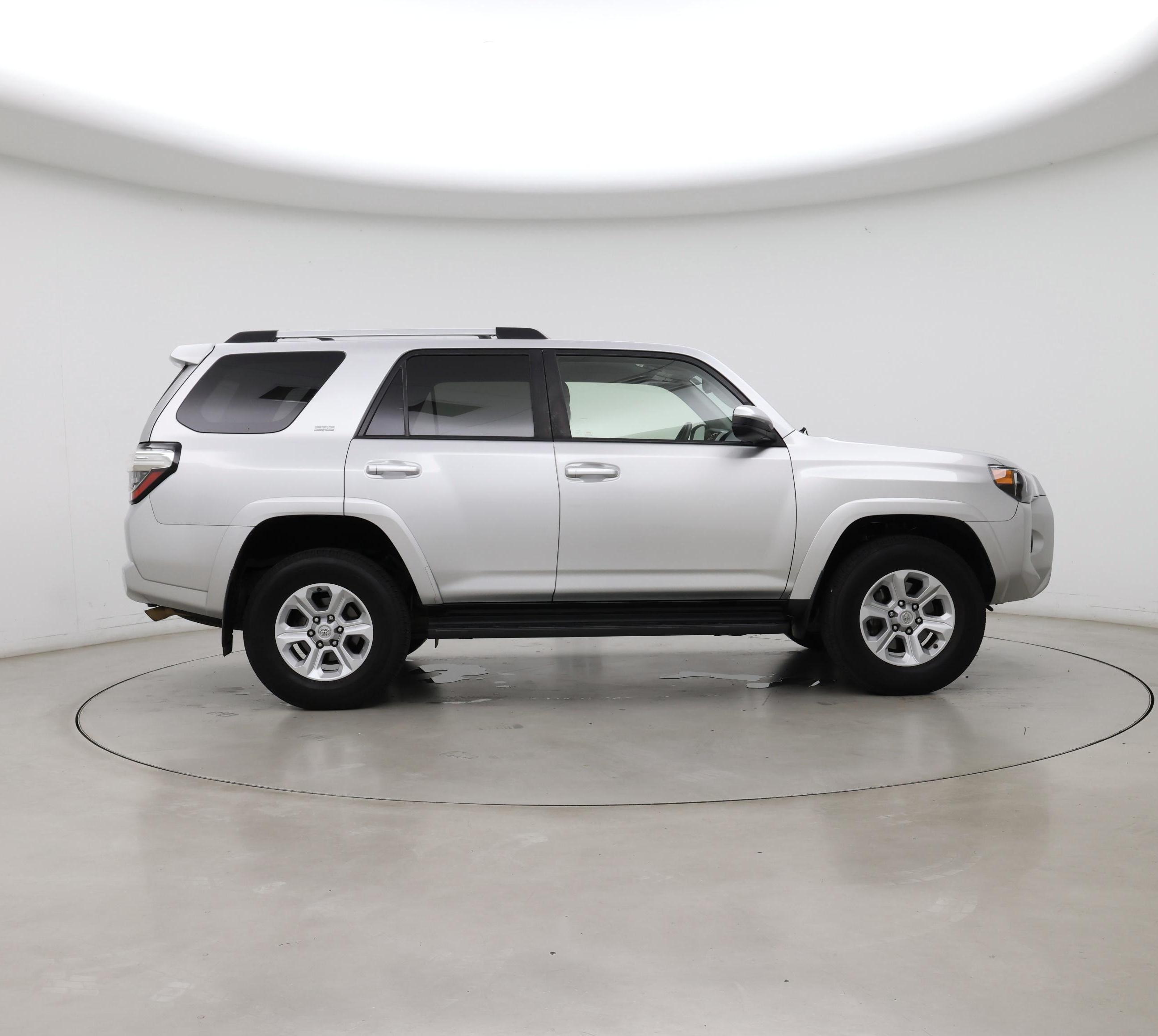 Thumbnail: 2020 Toyota 4Runner - 7
