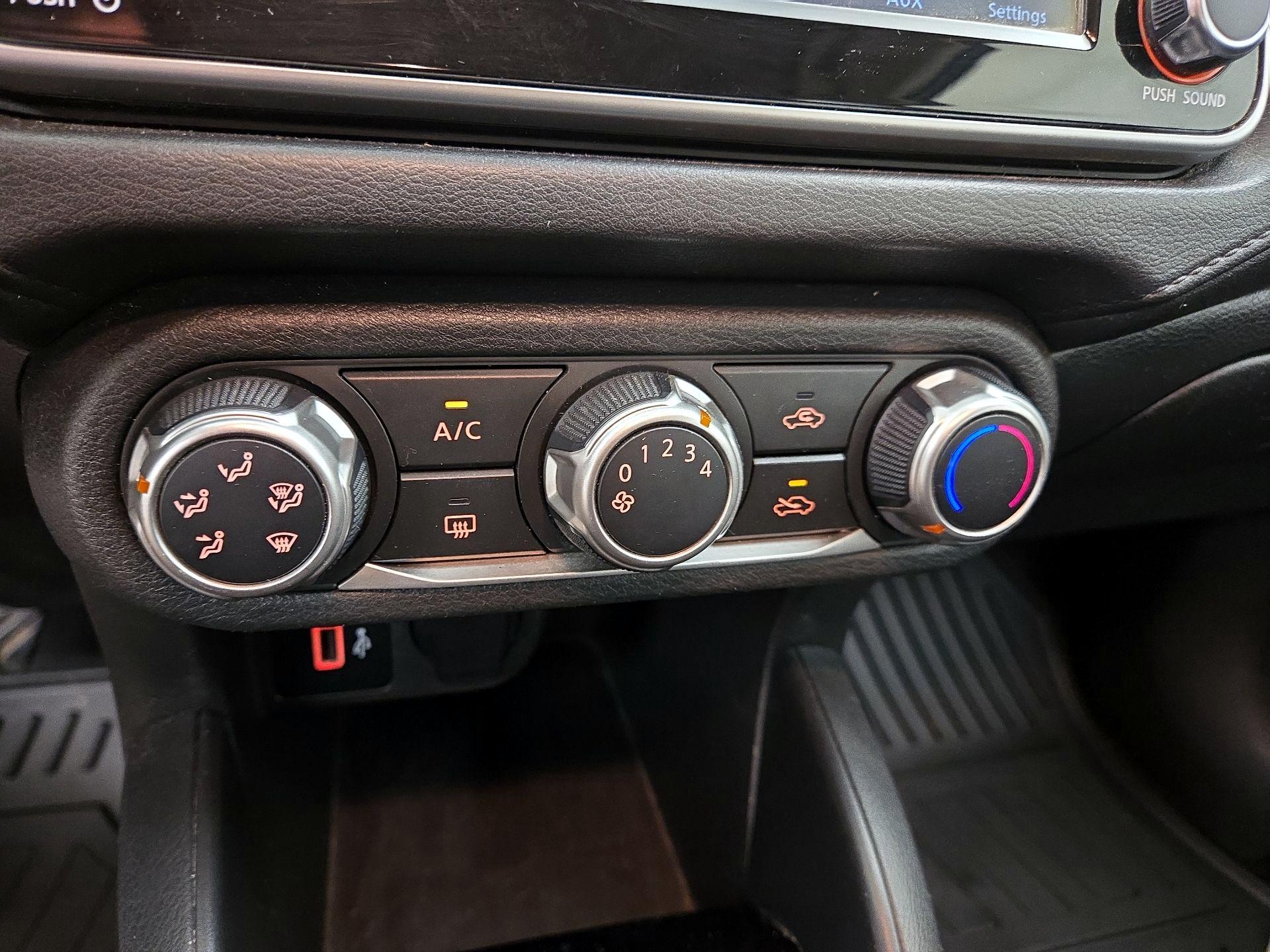 Thumbnail: 2020 Nissan Versa - 16