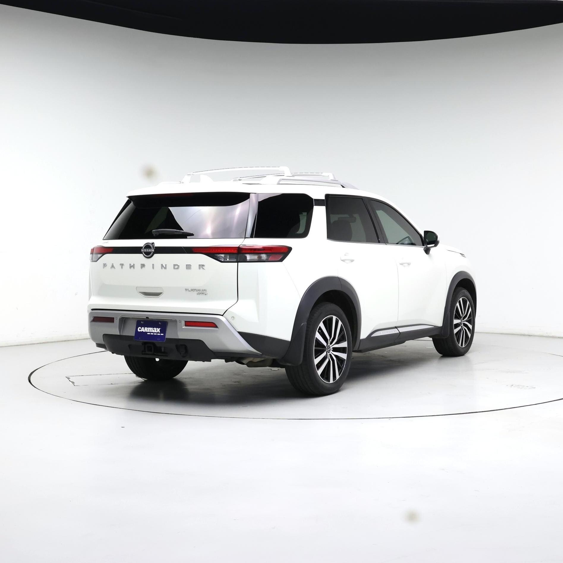 Thumbnail: 2023 Nissan Pathfinder - 8