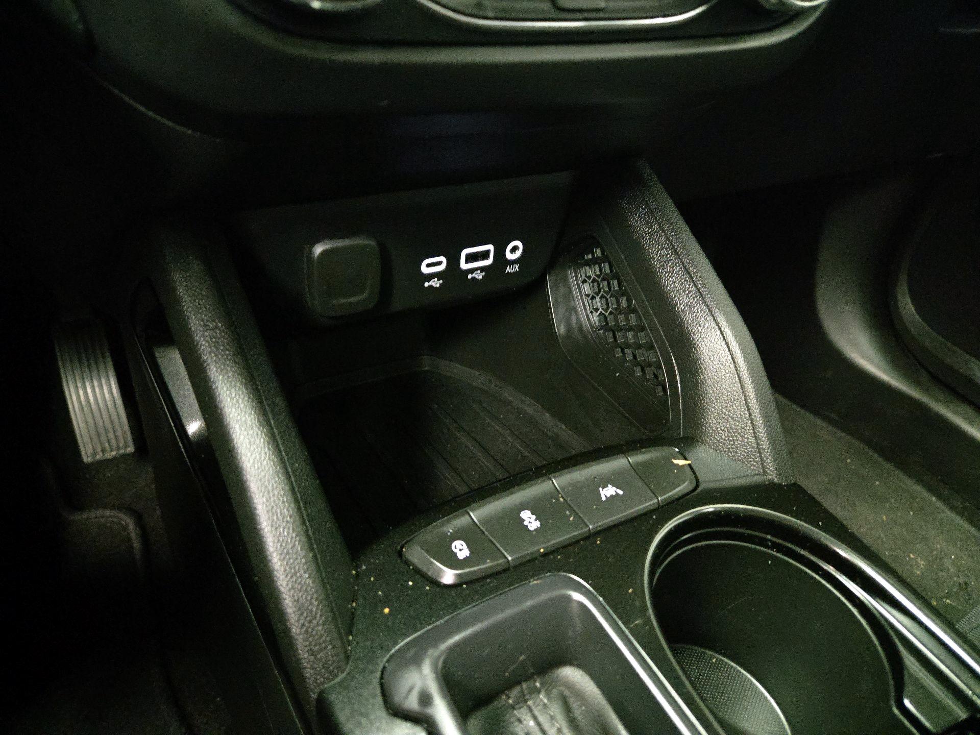 Thumbnail: 2021 Chevrolet TrailBlazer - 18