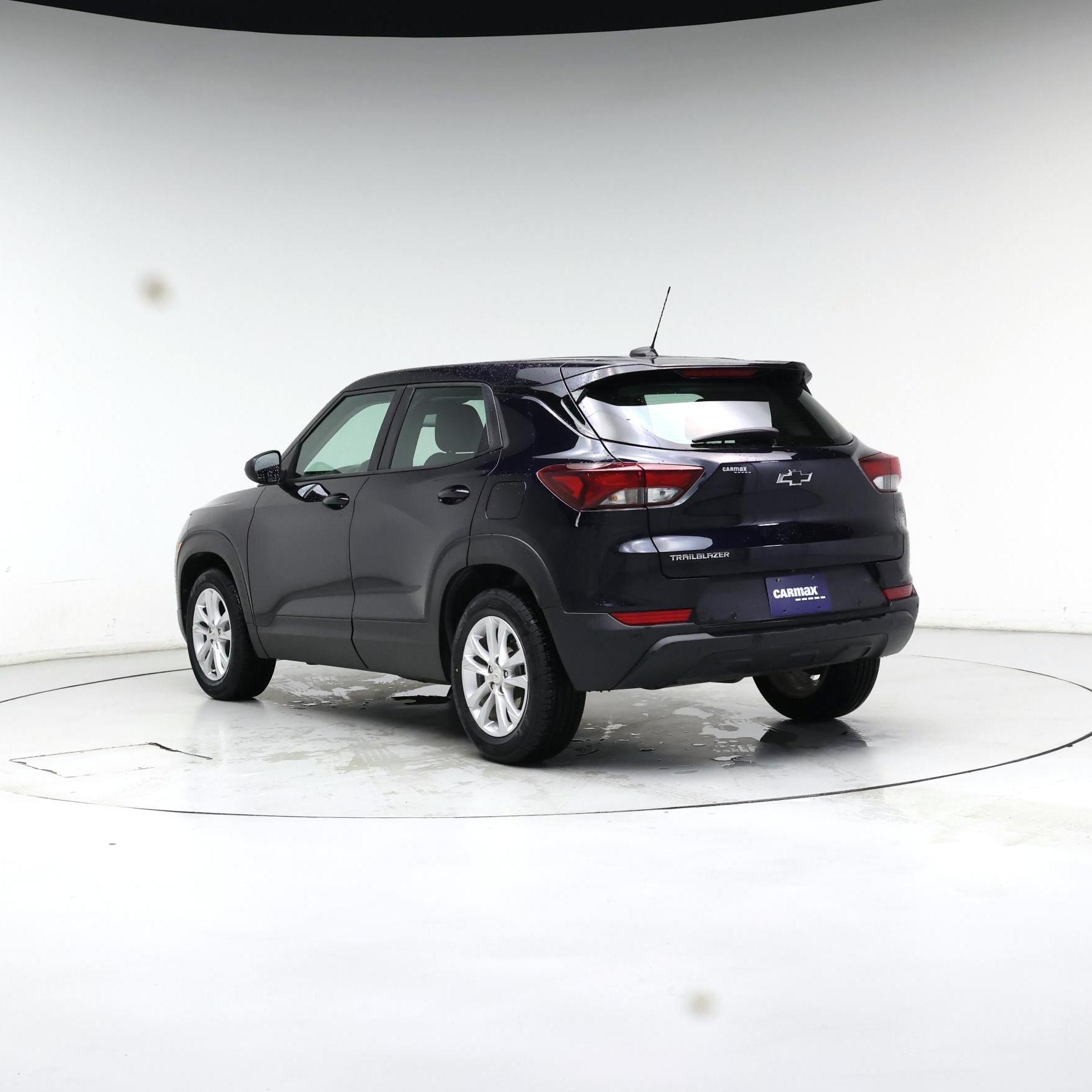 Thumbnail: 2021 Chevrolet TrailBlazer - 2