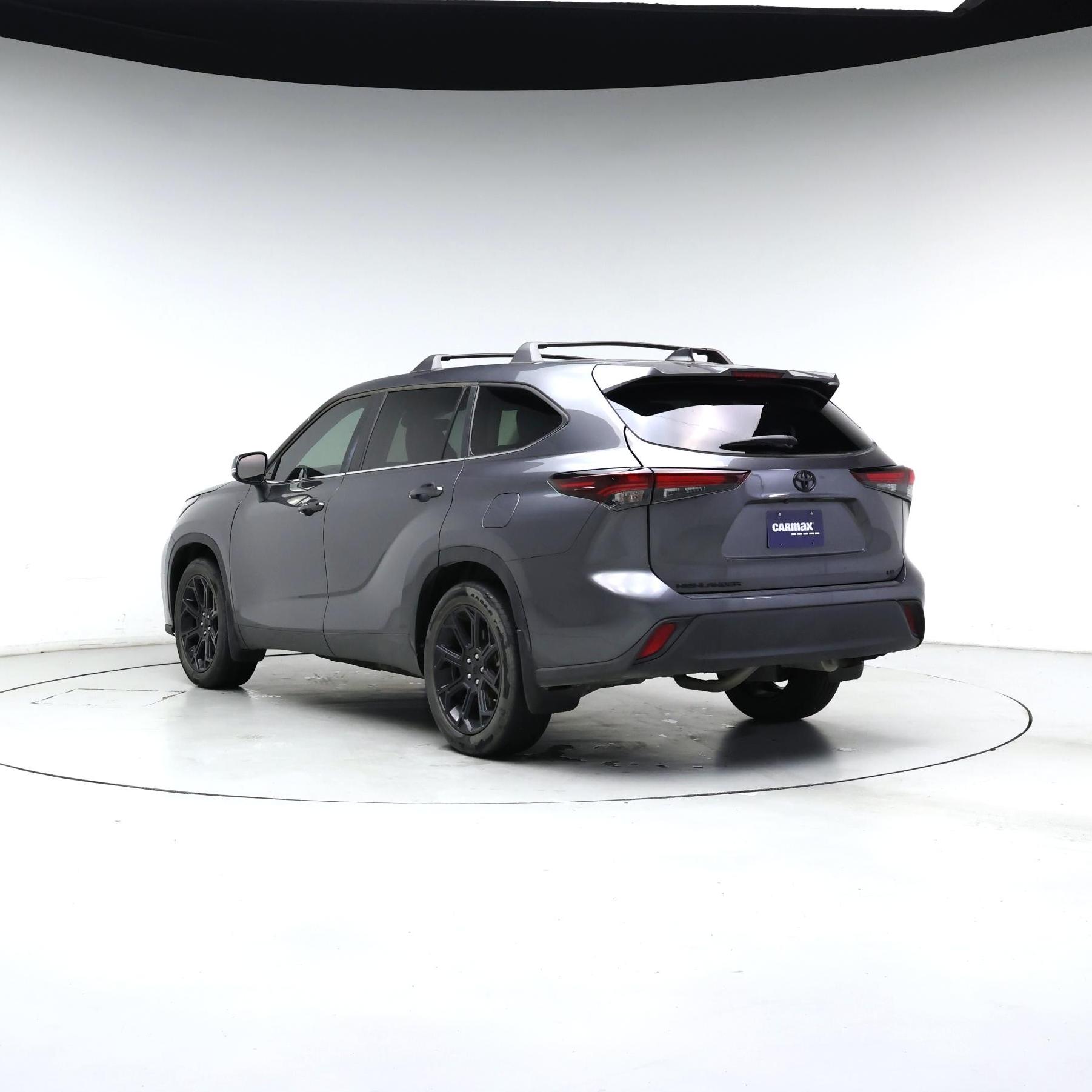 Thumbnail: 2024 Toyota Highlander - 2