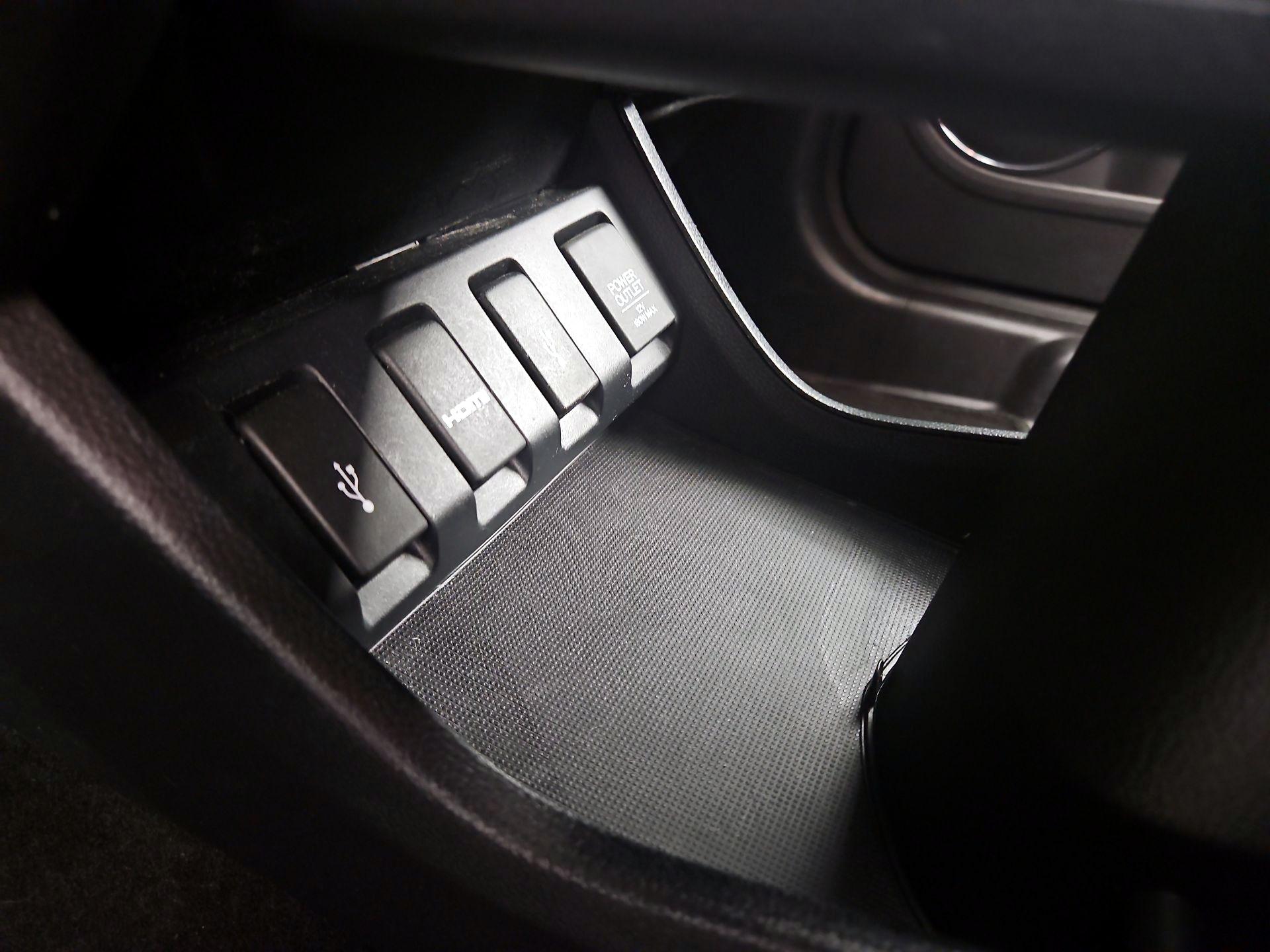 Thumbnail: 2018 Honda HR-V - 18