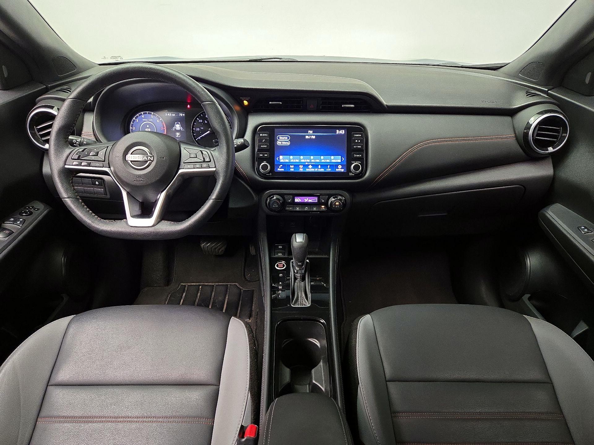 Thumbnail: 2023 Nissan Kicks - 9