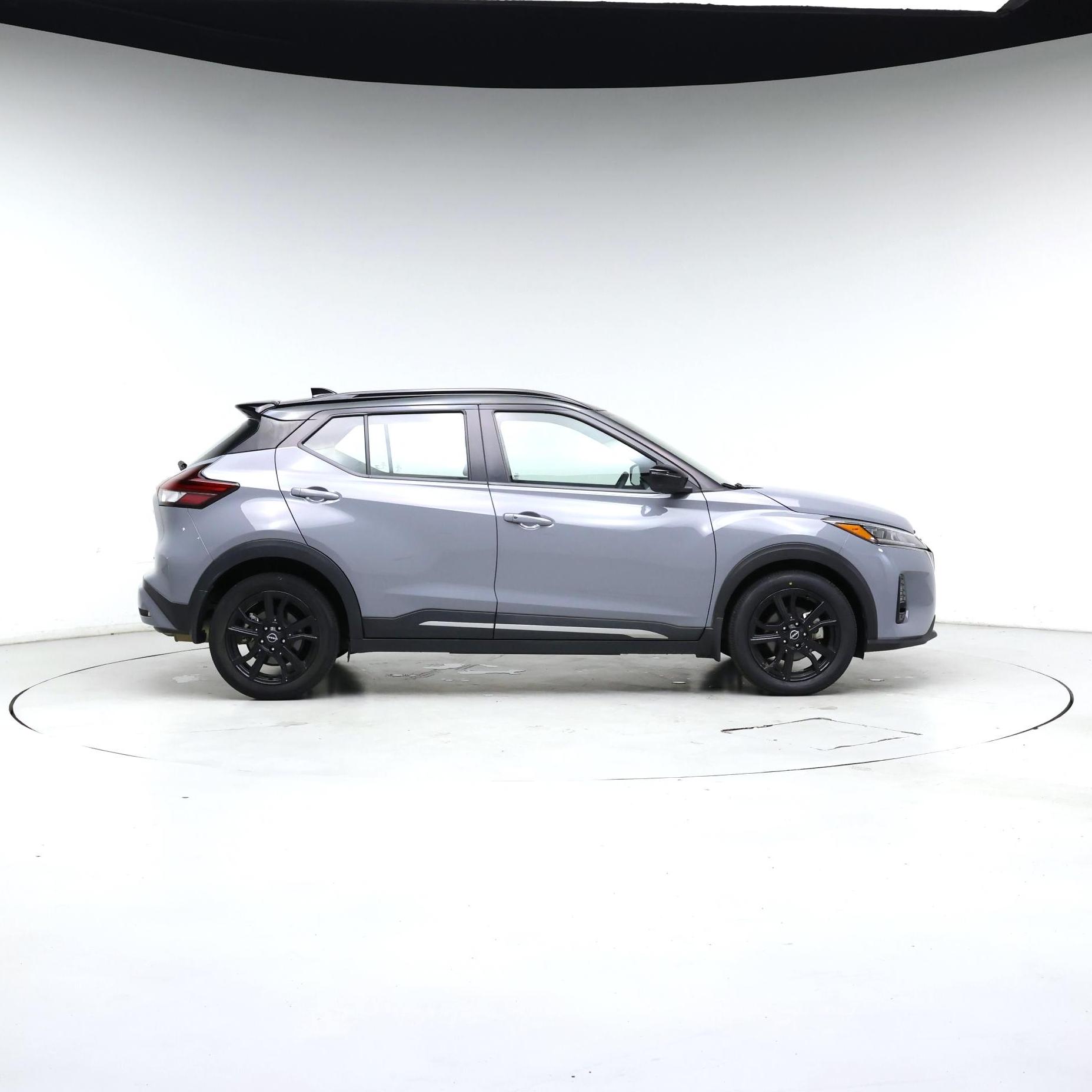 Thumbnail: 2023 Nissan Kicks - 7
