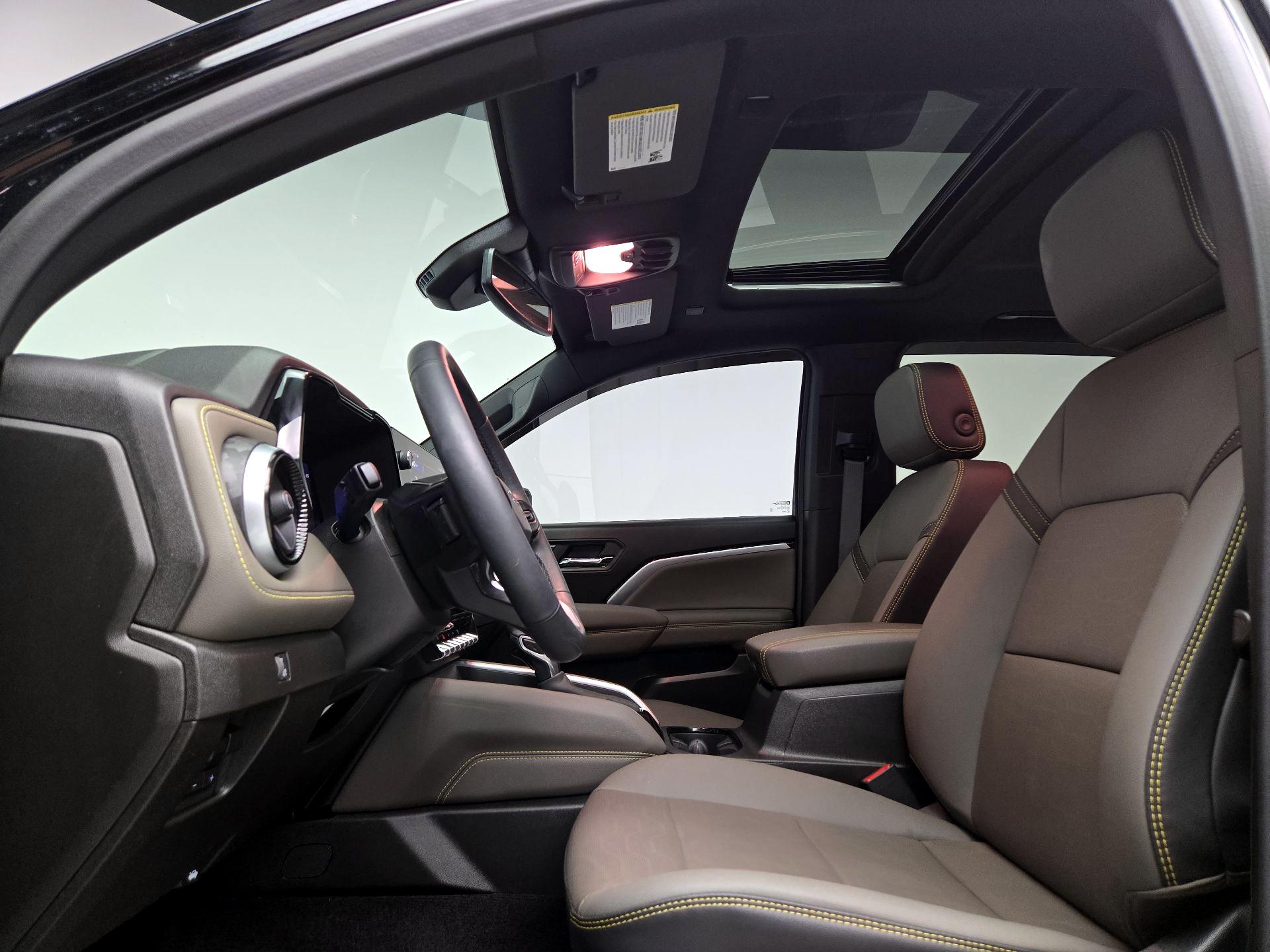 Thumbnail: 2025 Chevrolet Colorado - 20