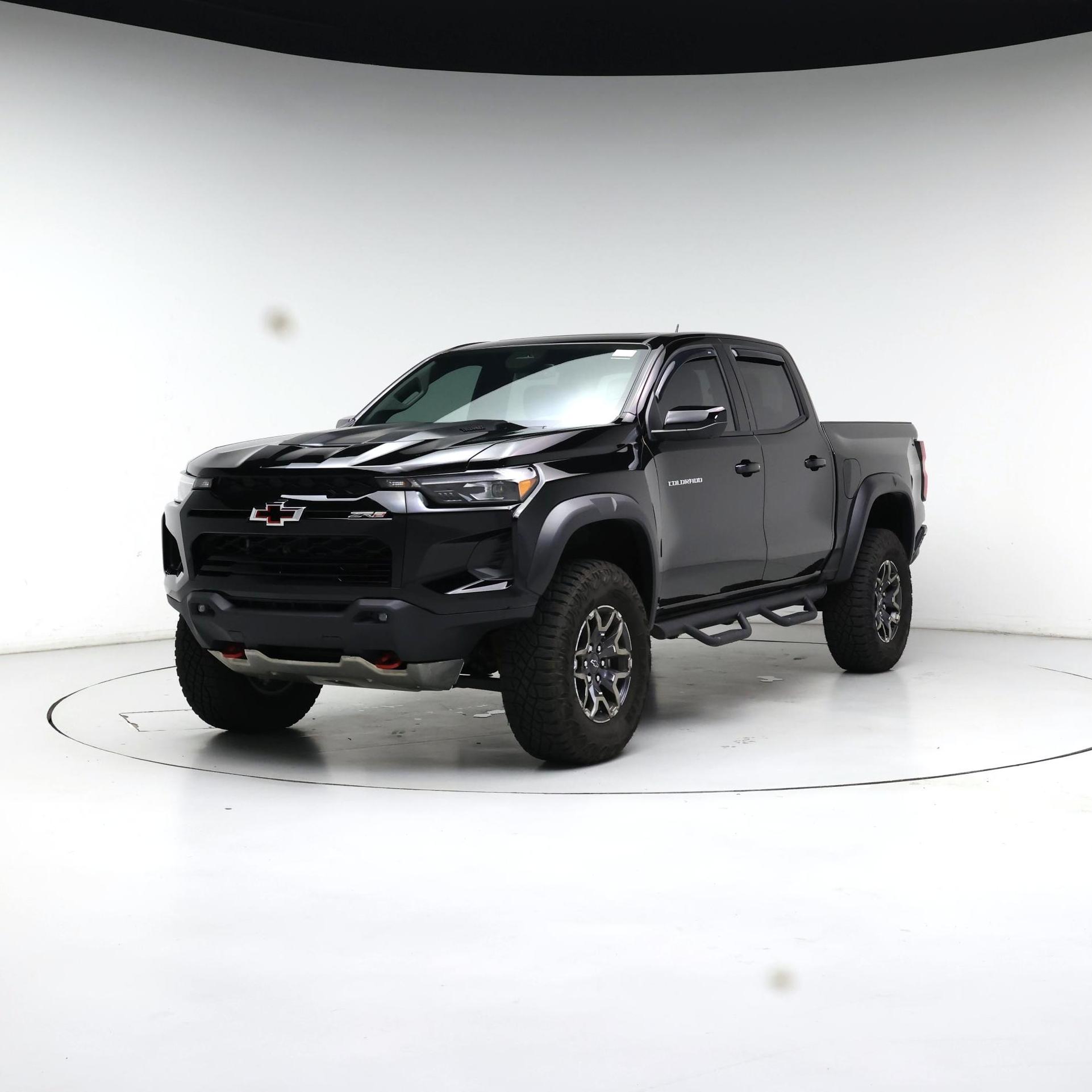 Thumbnail: 2025 Chevrolet Colorado - 4