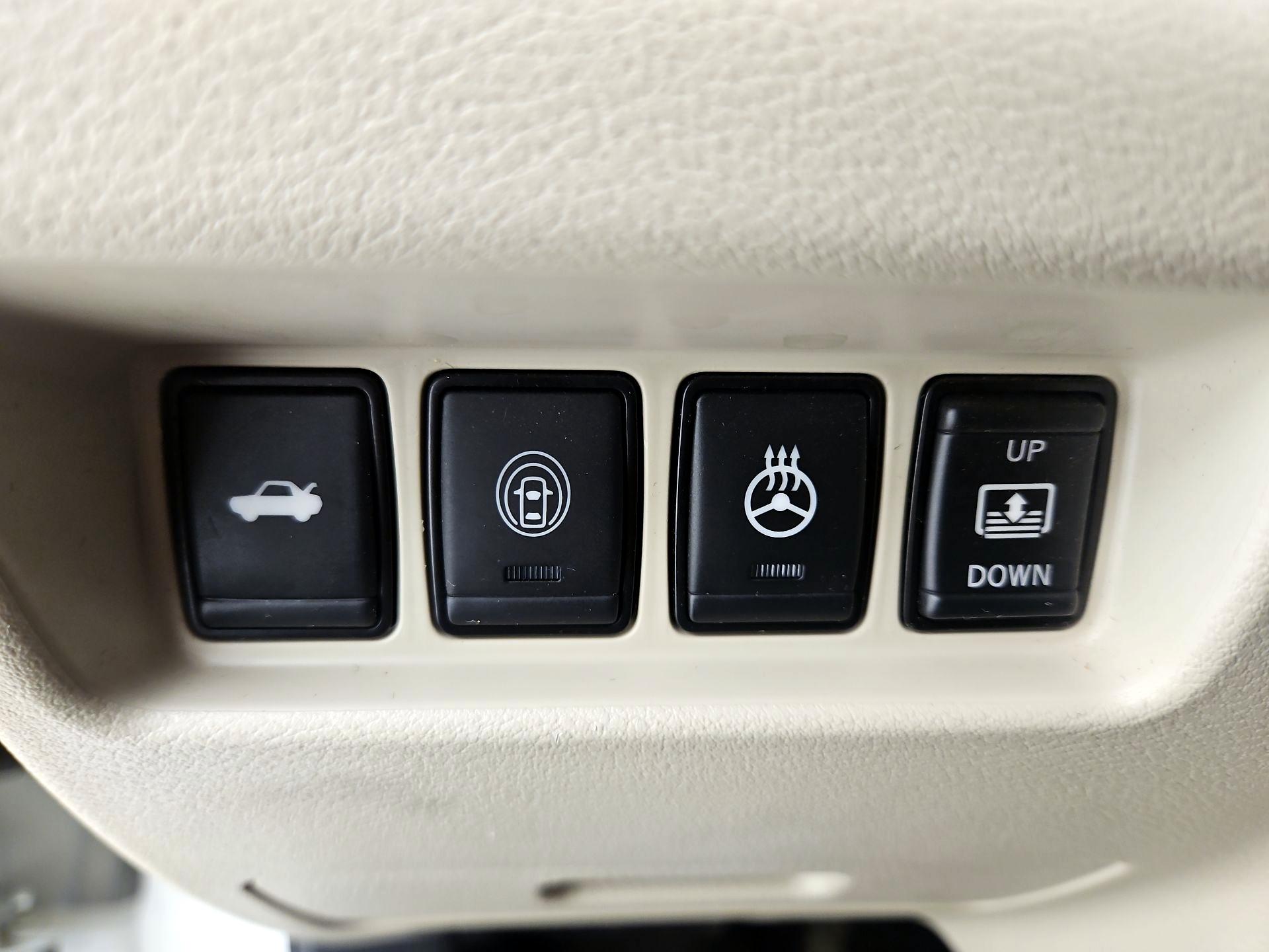 Thumbnail: 2023 Nissan Maxima - 13