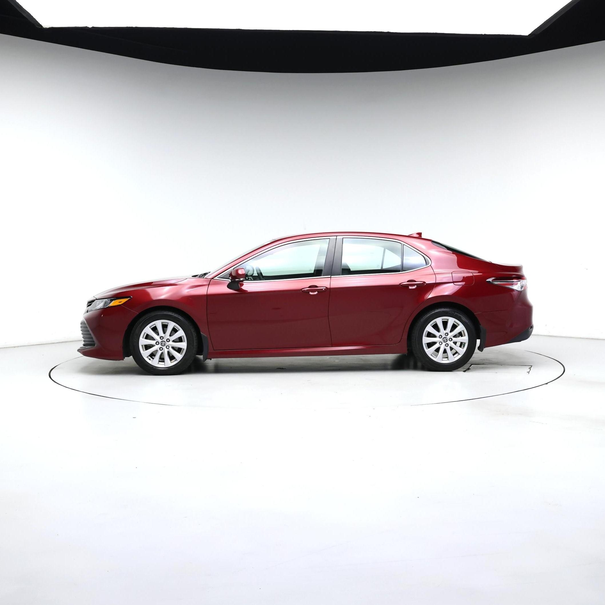 Thumbnail: 2020 Toyota Camry - 3
