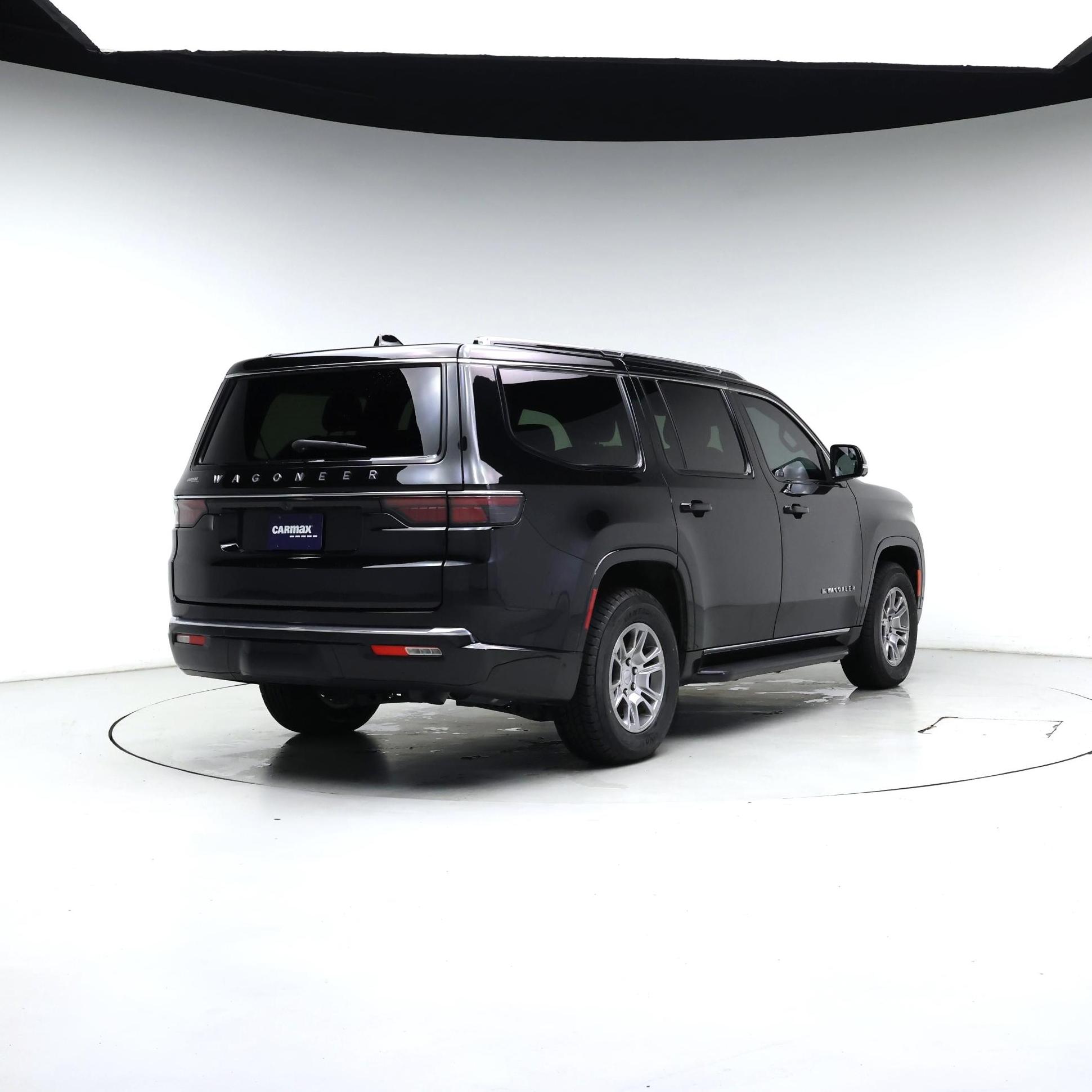 Thumbnail: 2023 Jeep Wagoneer - 8