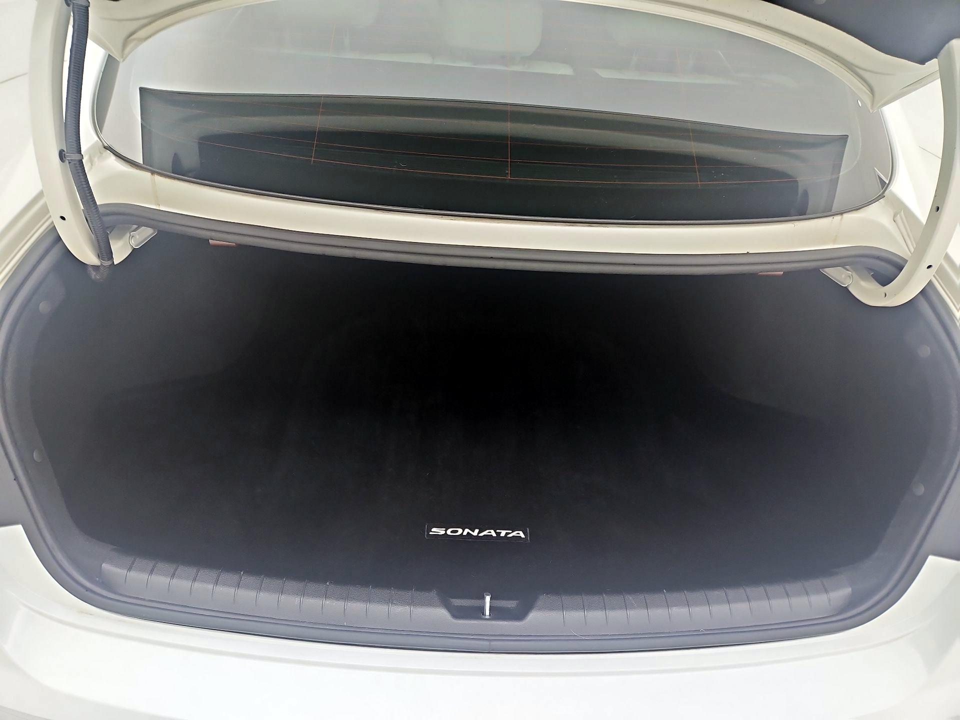 Thumbnail: 2021 Hyundai Sonata - 20