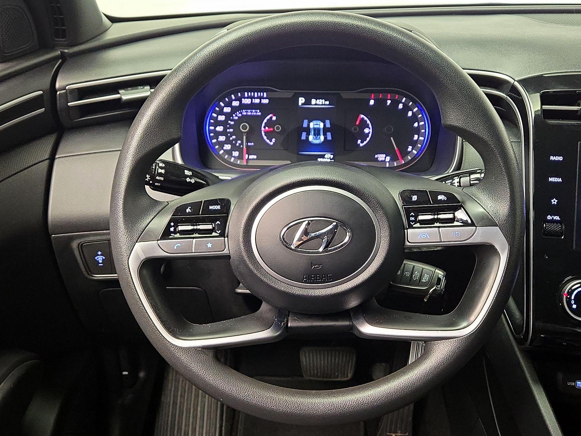 Thumbnail: 2023 Hyundai Santa Cruz - 10