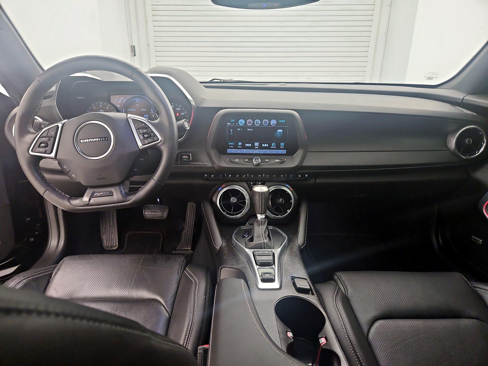 Thumbnail: 2017 Chevrolet Camaro - 9