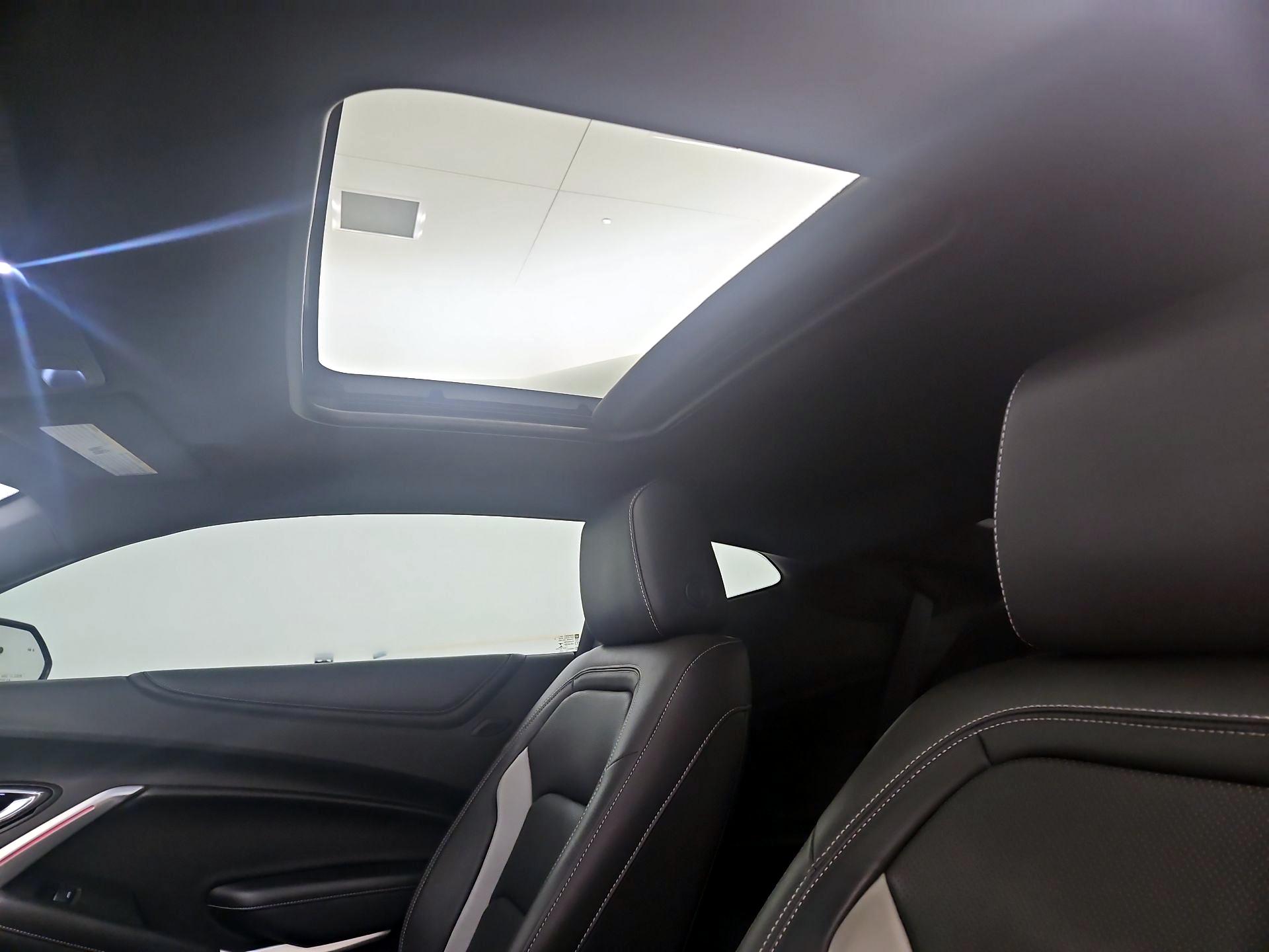 Thumbnail: 2017 Chevrolet Camaro - 18