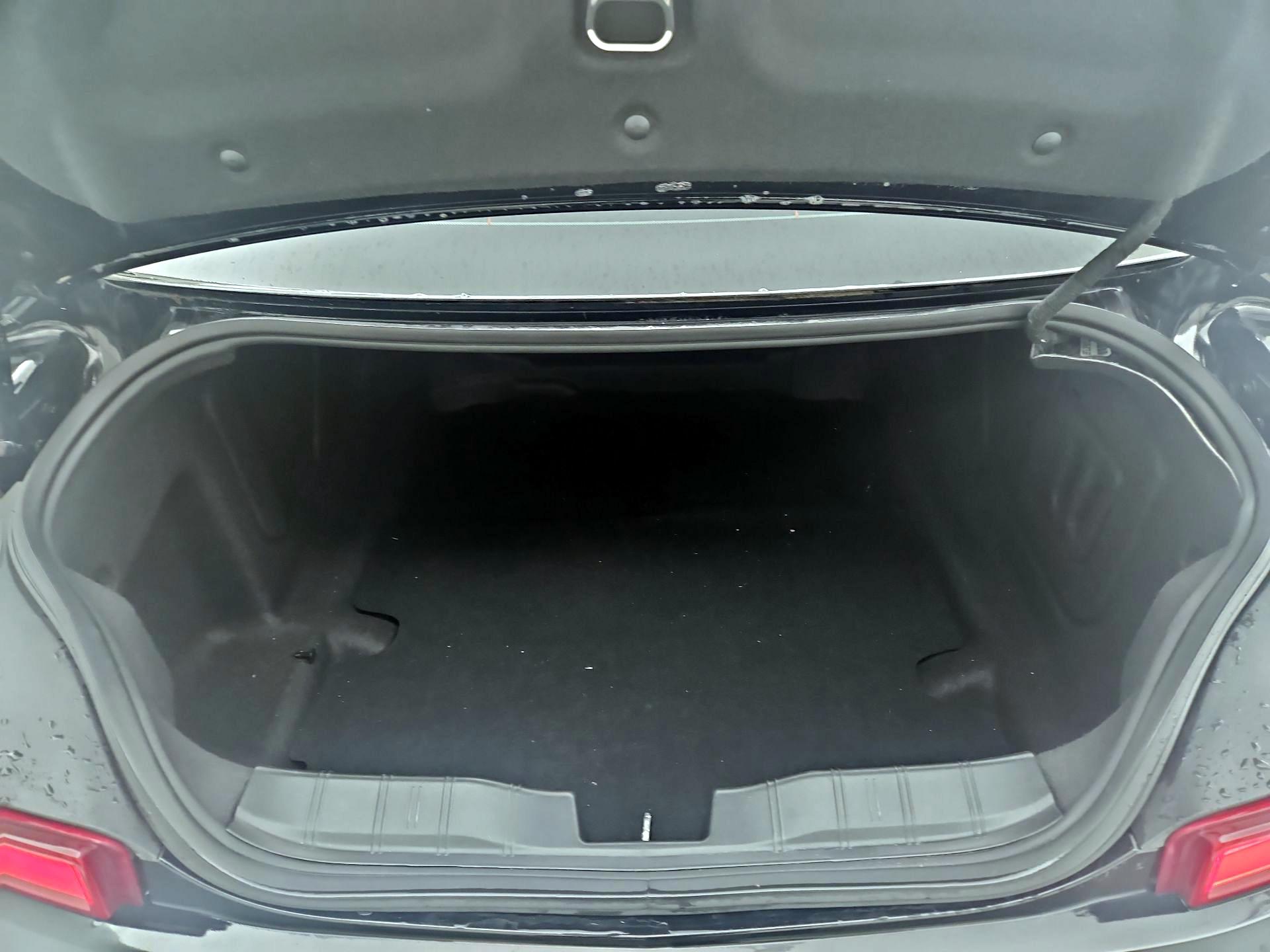 Thumbnail: 2017 Chevrolet Camaro - 20