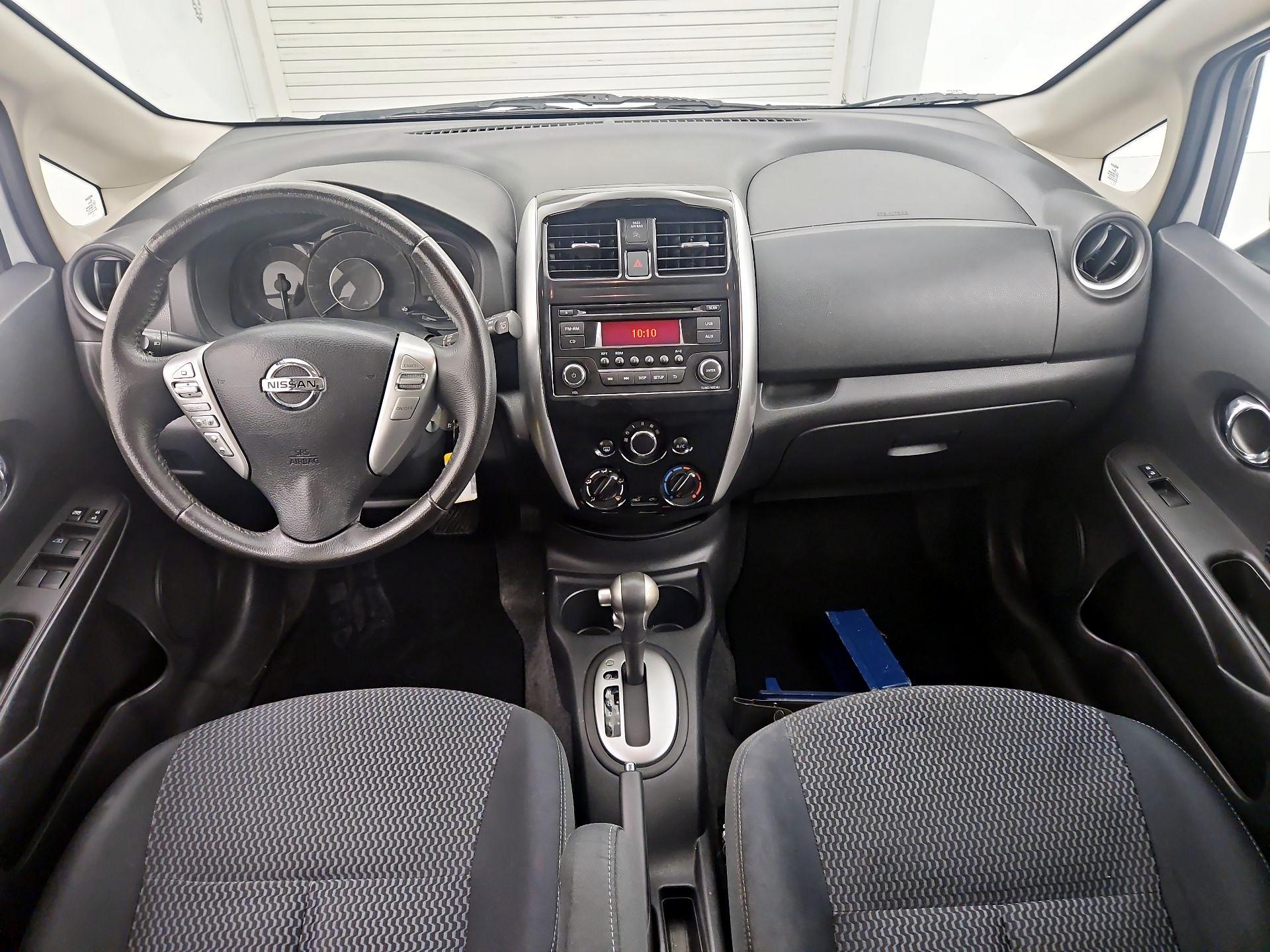Thumbnail: 2015 Nissan Versa Note - 9