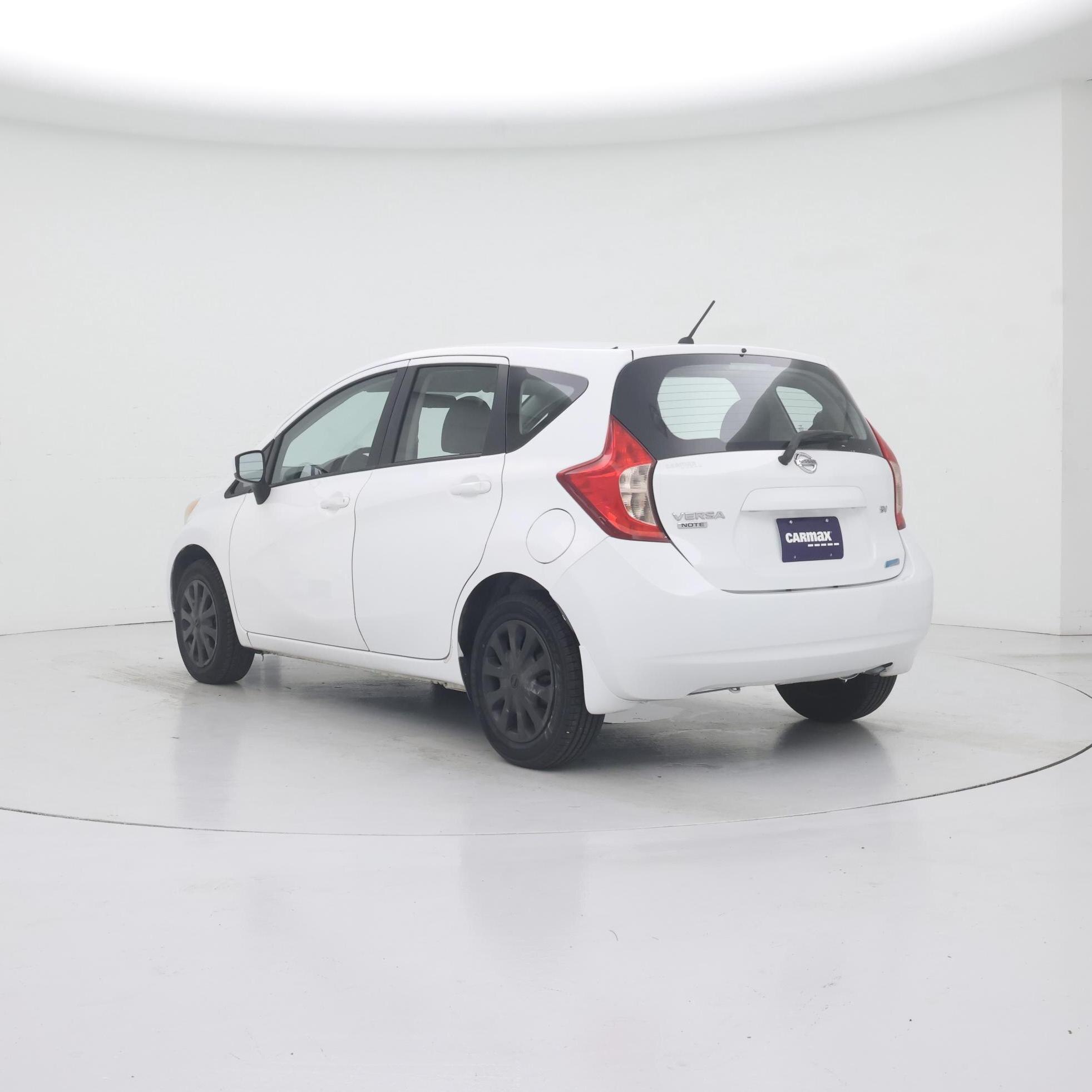 Thumbnail: 2015 Nissan Versa Note - 2