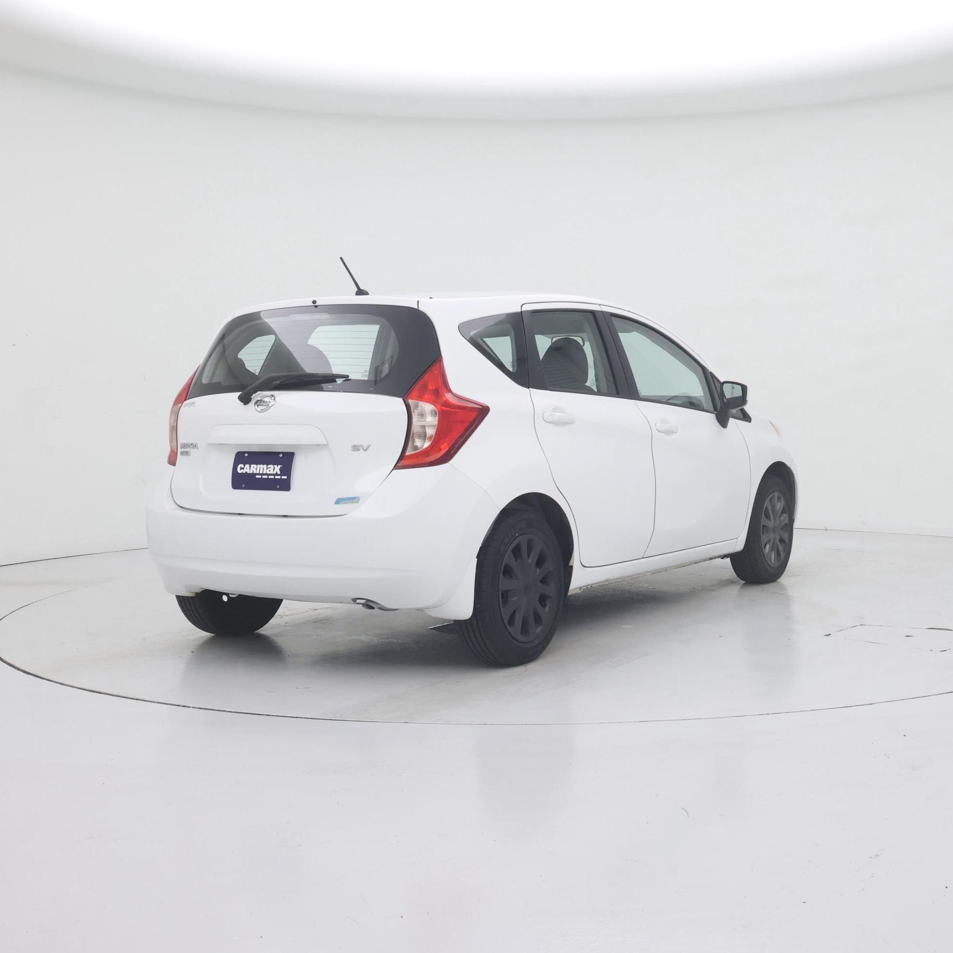 Thumbnail: 2015 Nissan Versa Note - 8