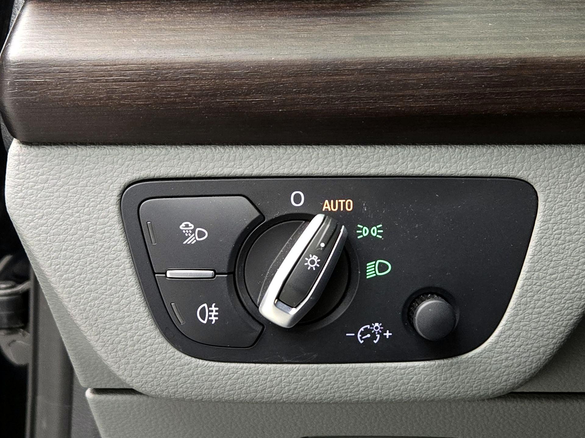 Thumbnail: 2023 Audi Q5 - 13