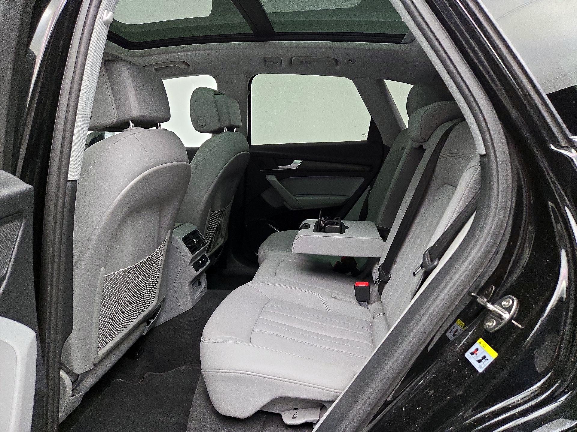 Thumbnail: 2023 Audi Q5 - 20