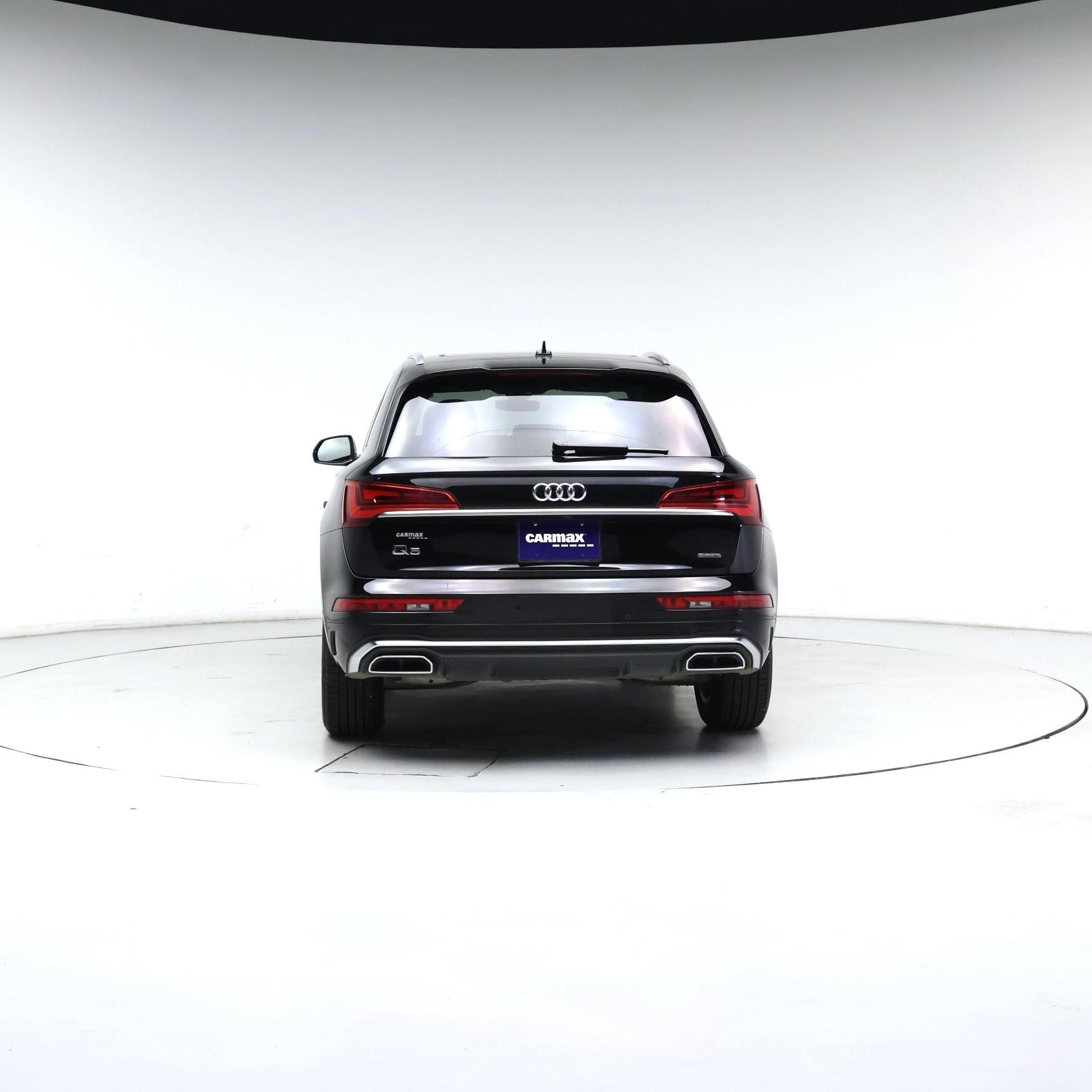 Thumbnail: 2023 Audi Q5 - 6